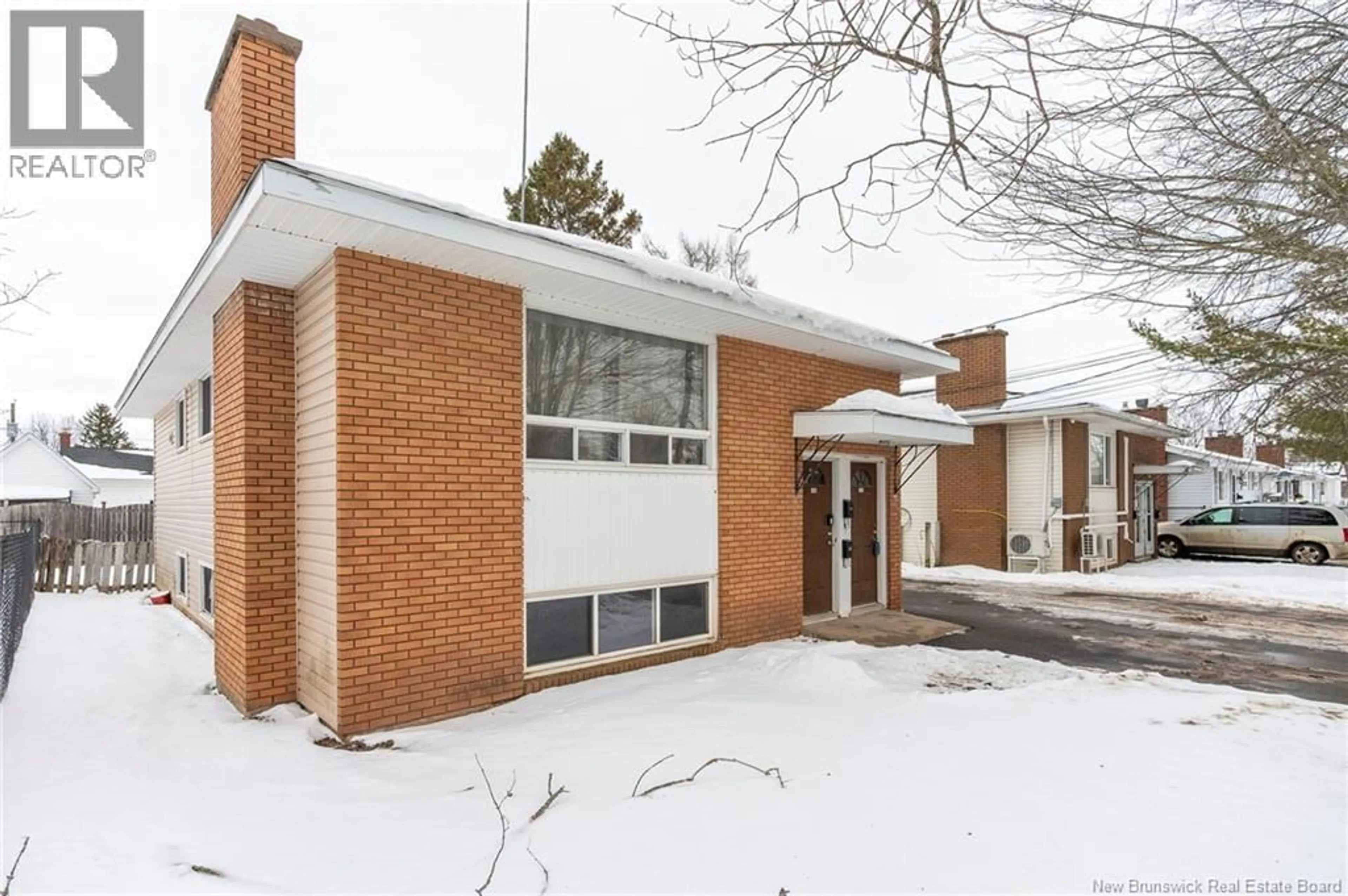 Home with brick exterior material, building for 167-169 SNOW AVENUE, Moncton New Brunswick E1C8B3