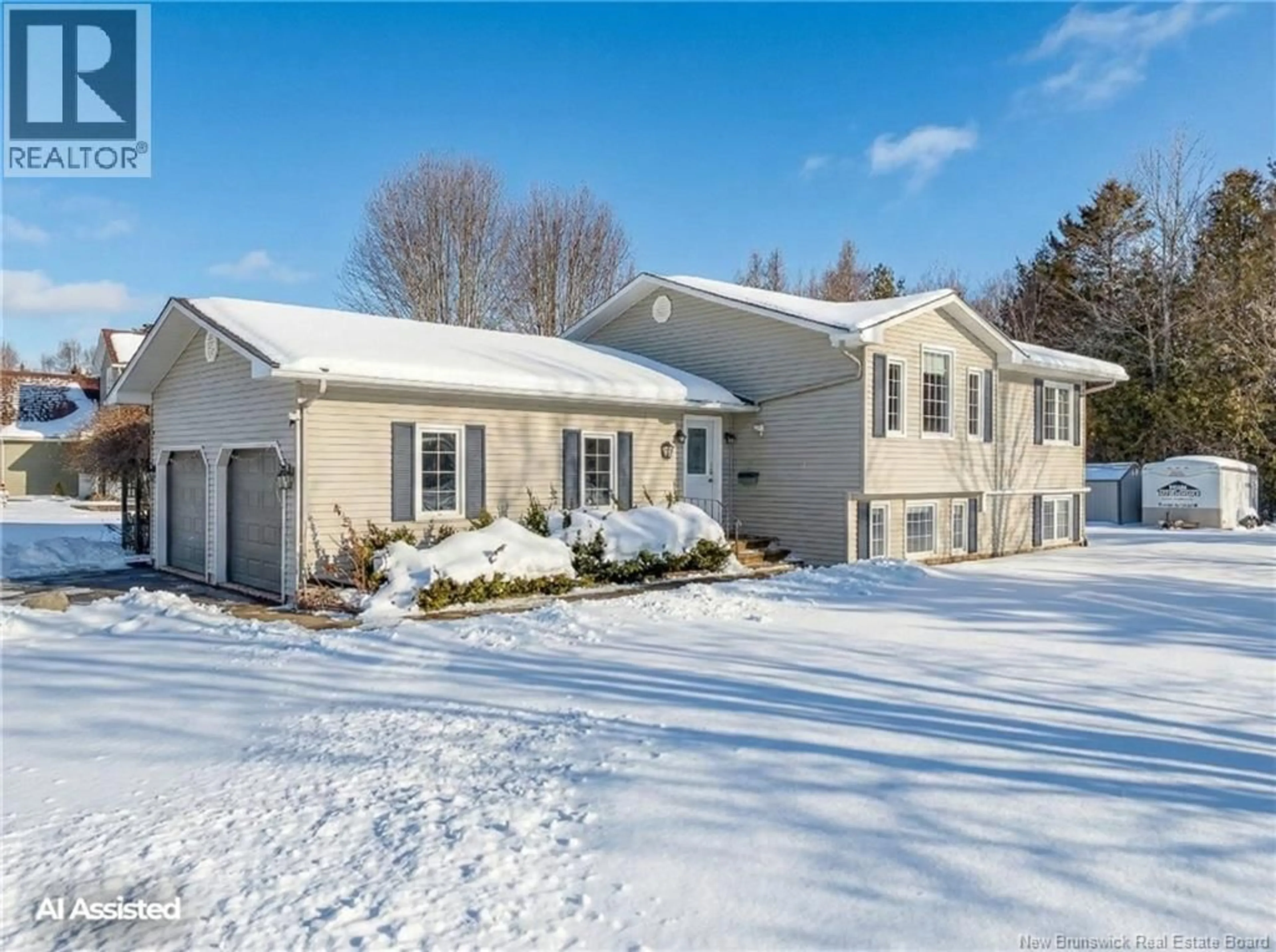 Home with vinyl exterior material, street for 27 BALDWIN STREET, New Maryland New Brunswick E3C1C1