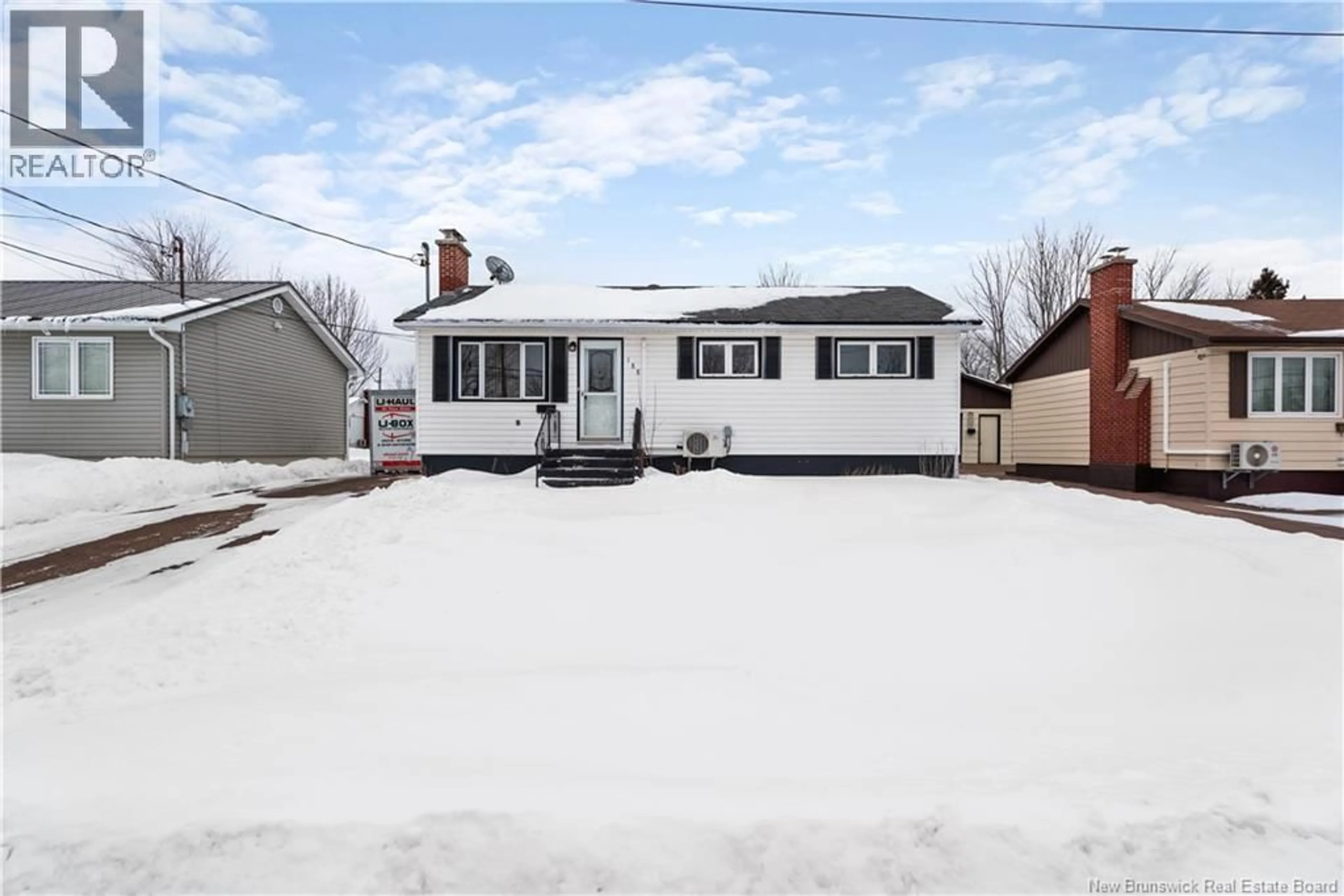 A pic from outside/outdoor area/front of a property/back of a property/a pic from drone, street for 188 SECOND AVENUE, Moncton New Brunswick E1C7Y6