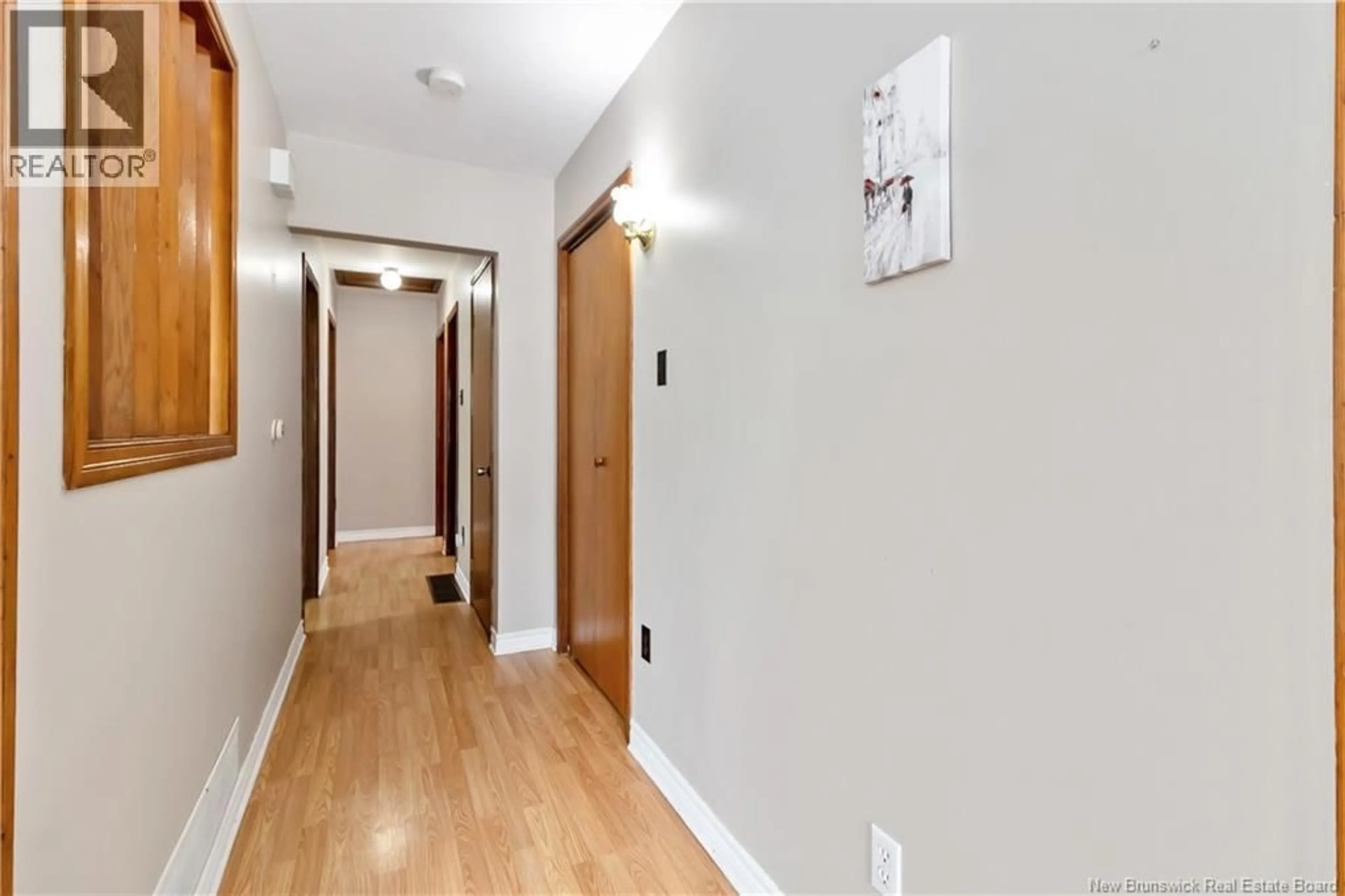 Indoor foyer for 14 WILMOT AVENUE, Riverview New Brunswick E1B1V8