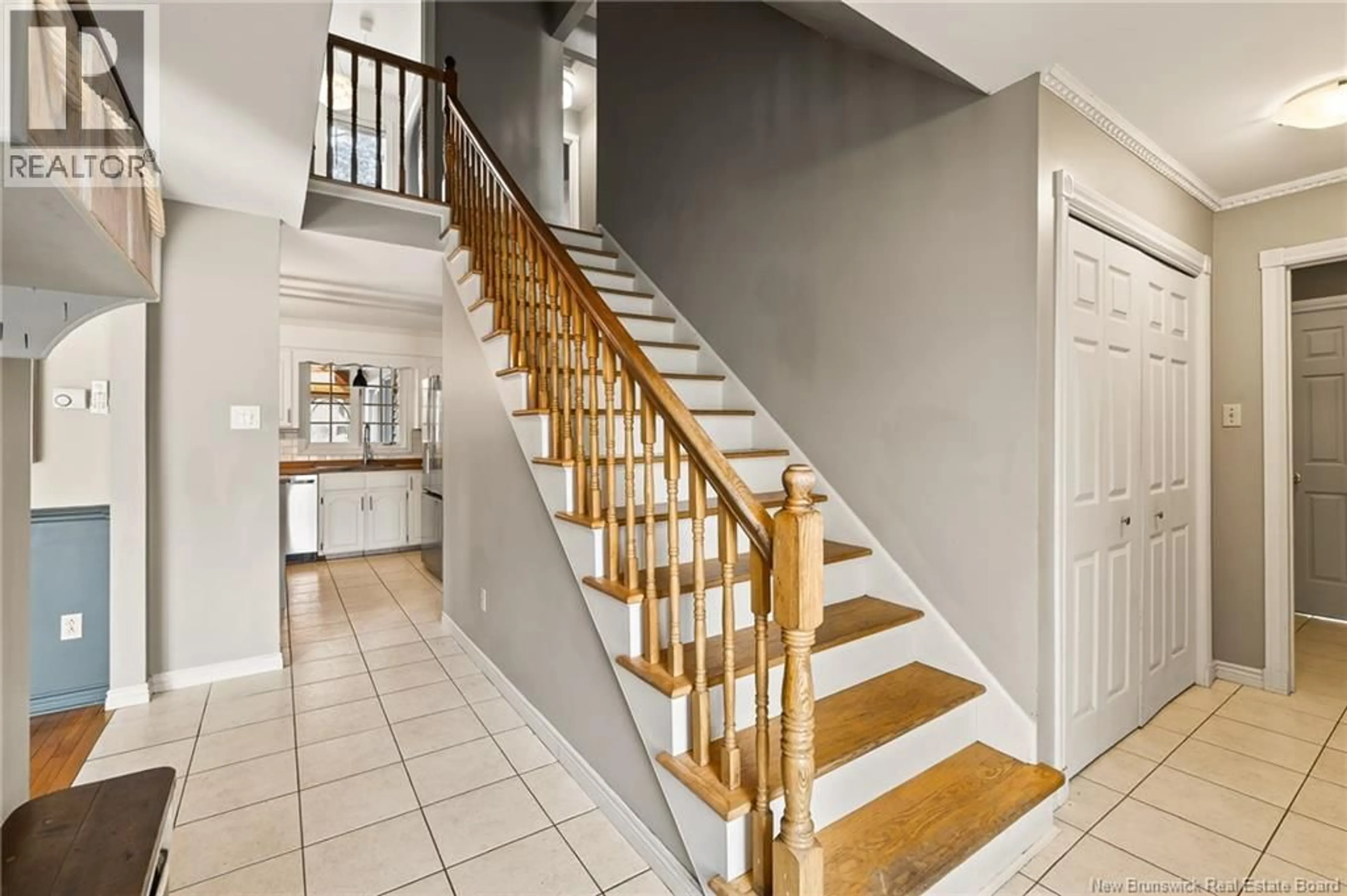 Unknown for 350 VANIER STREET, Dieppe New Brunswick E1A5N2