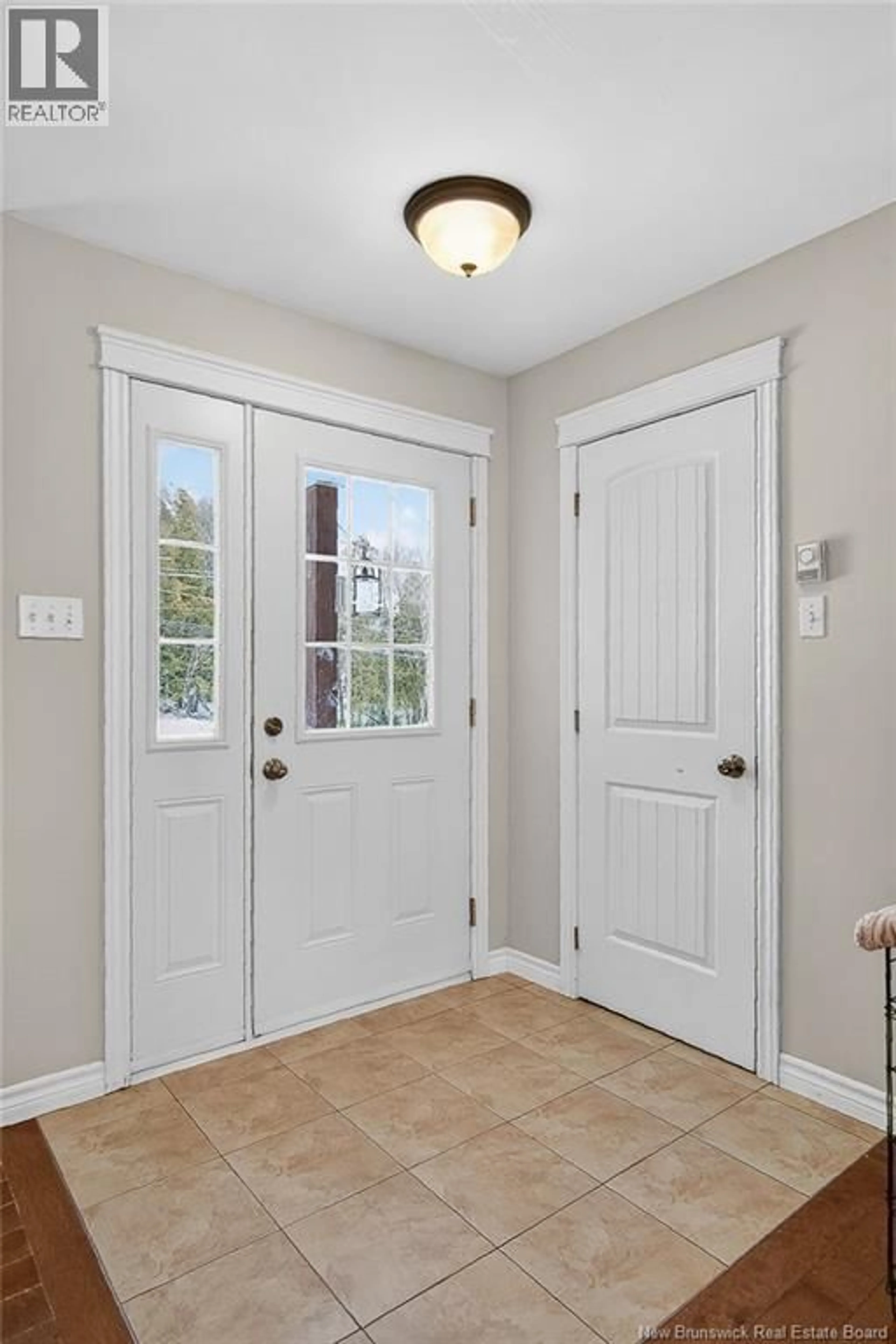 Indoor entryway for 95 MEENANS COVE ROAD, Quispamsis New Brunswick E2G1Y8