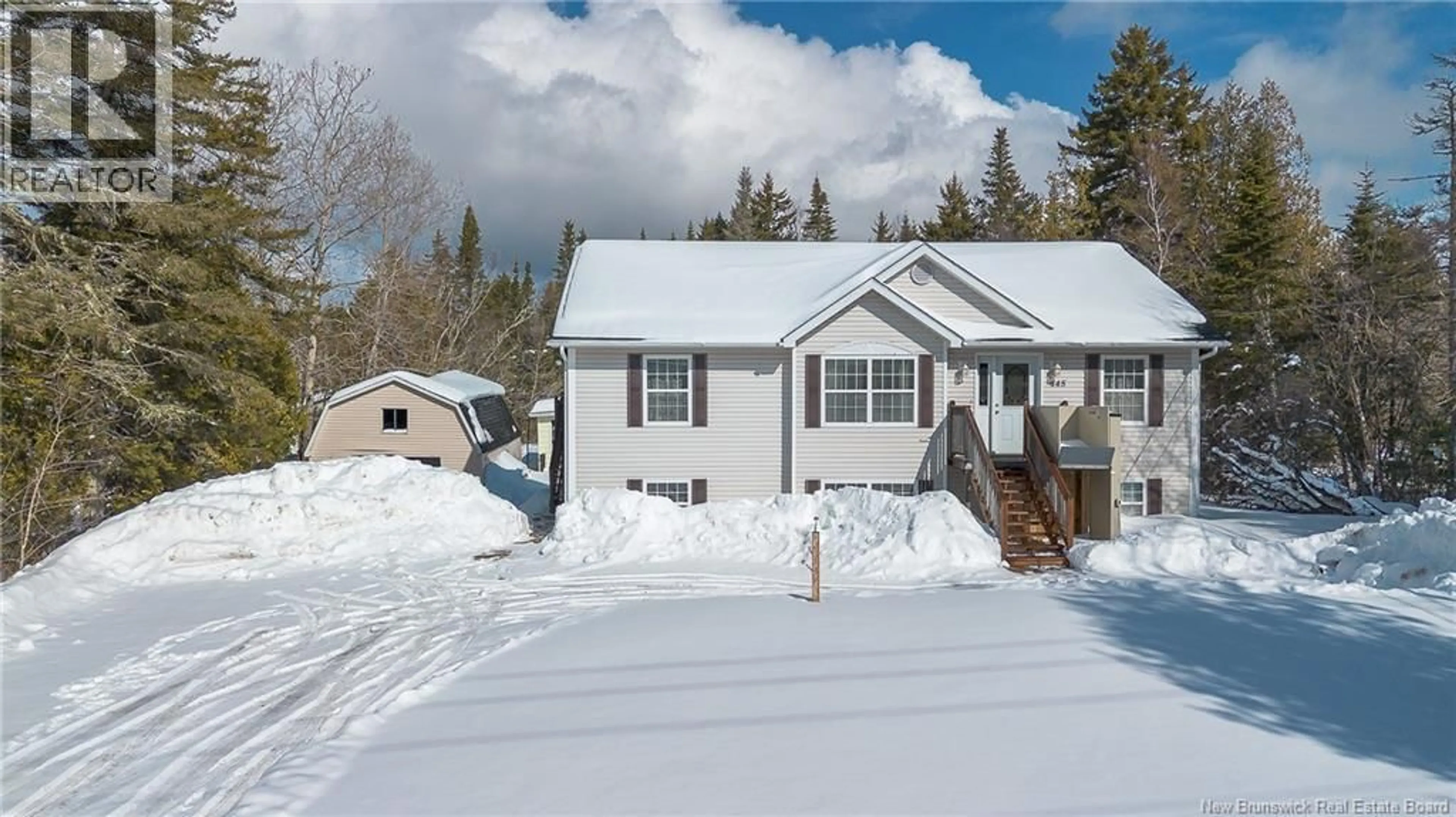 Unknown for 445 LATIMORE LAKE ROAD, Saint John New Brunswick E2N1X4