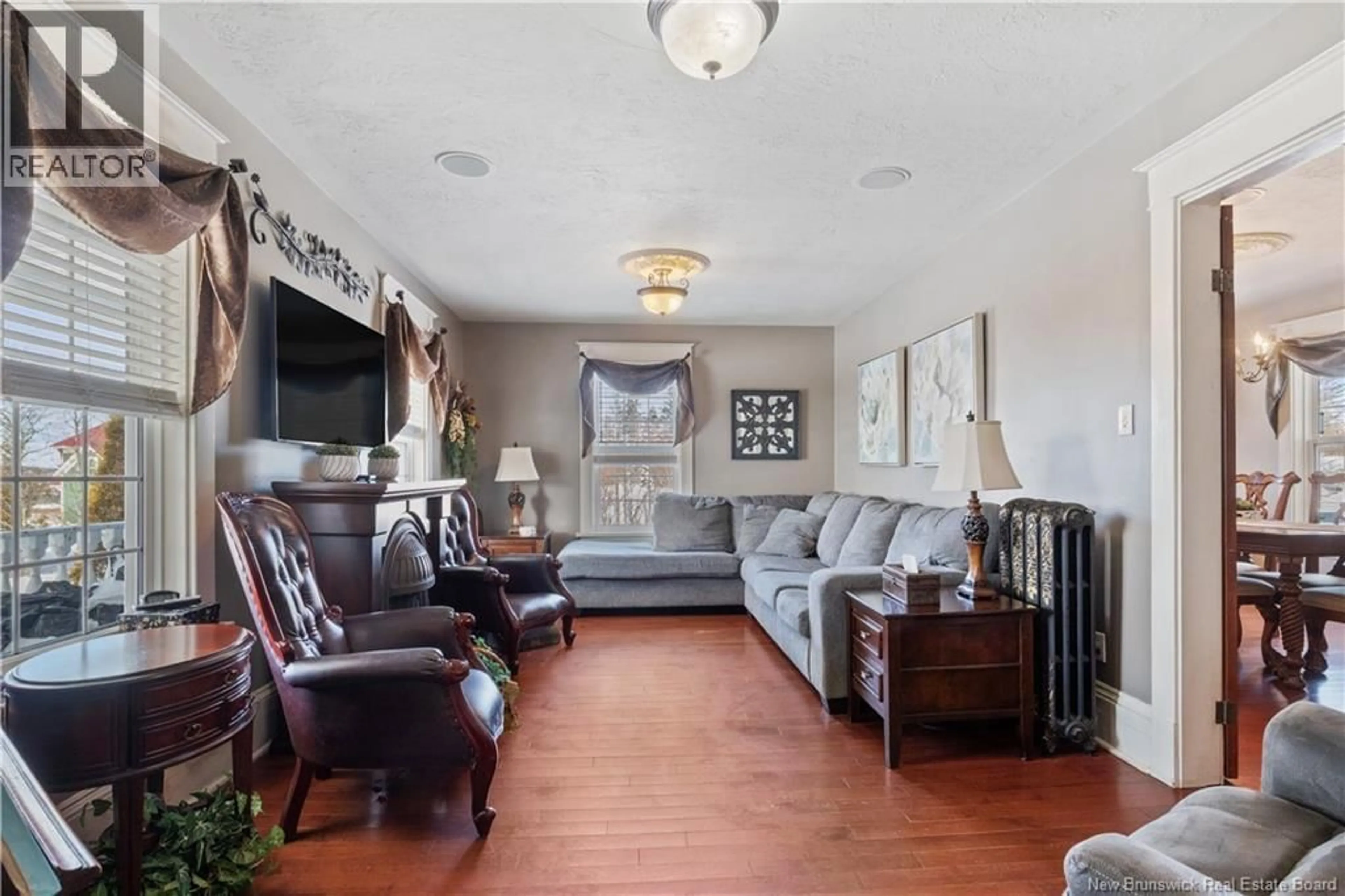 Living room with furniture, unknown for 521 ROYAL, Memramcook New Brunswick E4K1N7