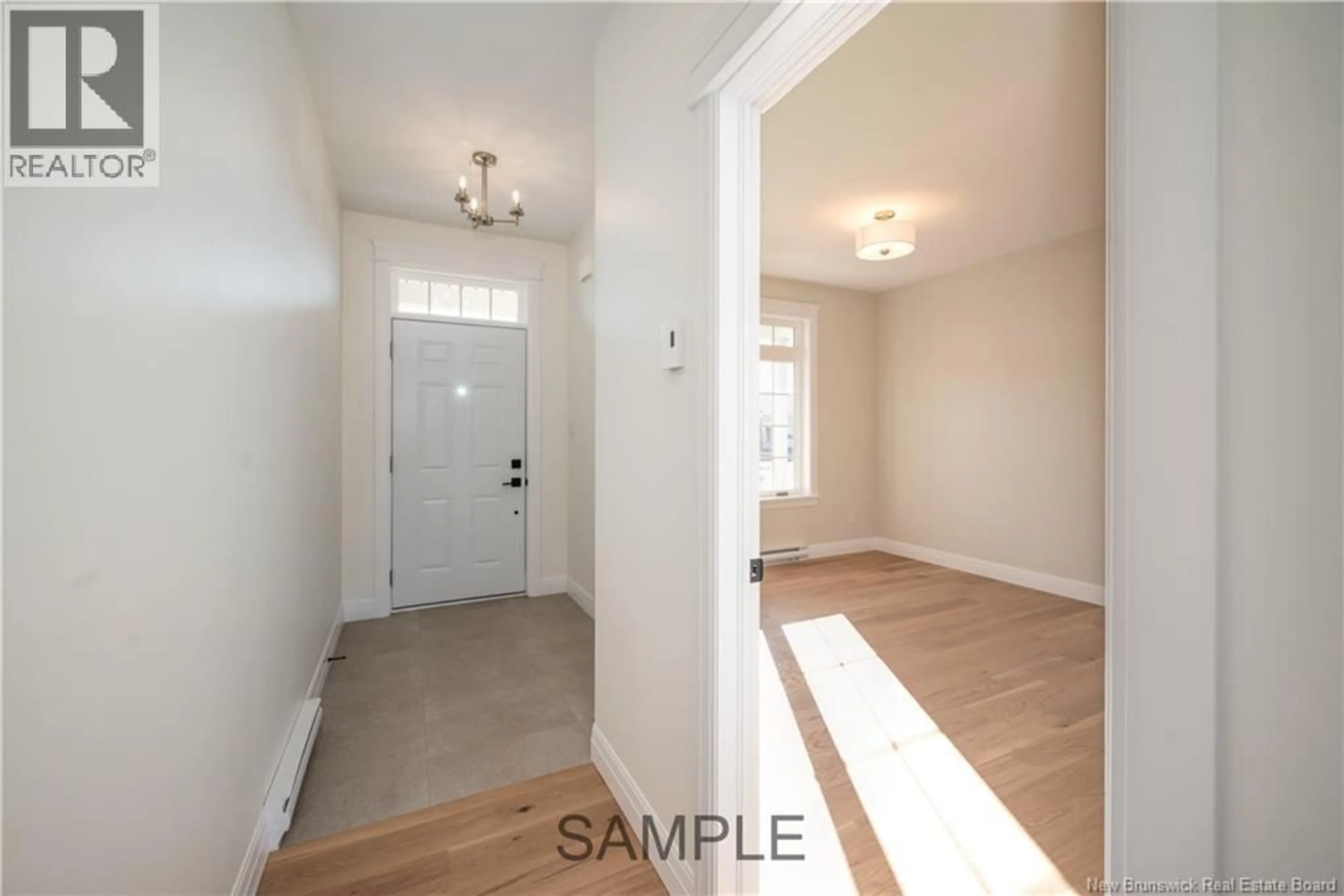 Indoor entryway for 523 ROYAL OAKS BOULEVARD, Moncton New Brunswick E1H3S7