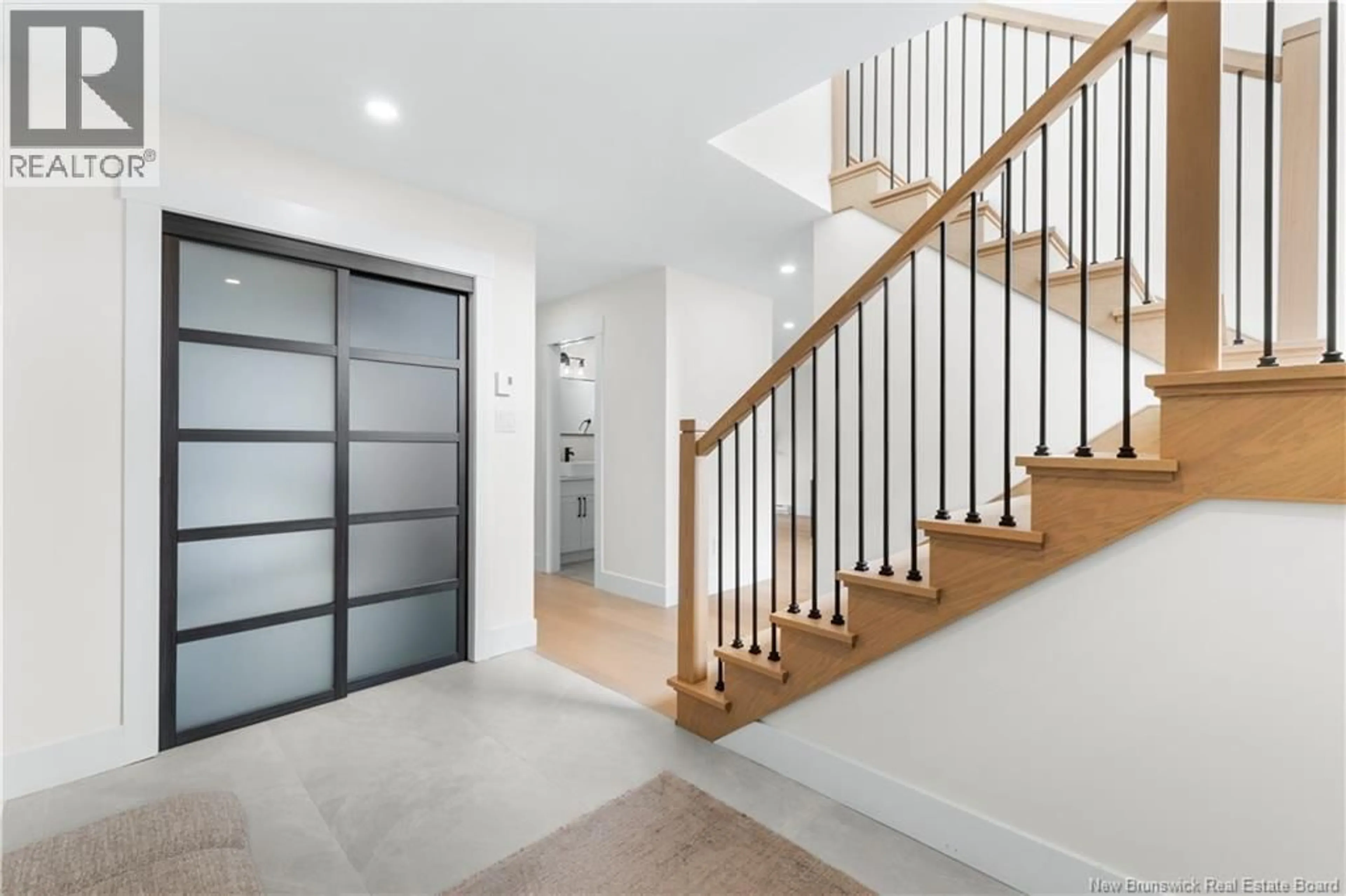 Indoor entryway for 155 HERMAN STREET, Dieppe New Brunswick E1A0R3