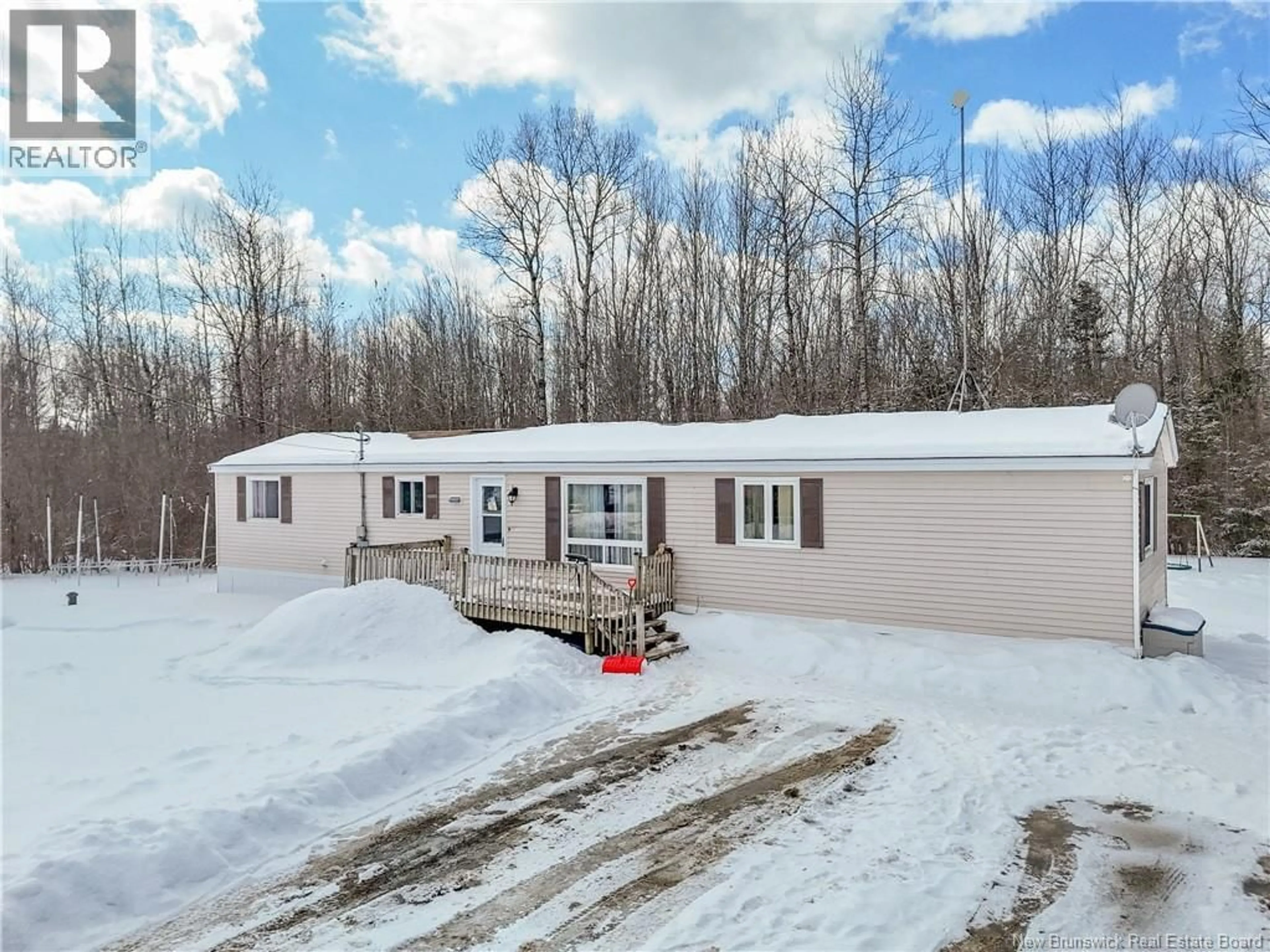 A pic from outside/outdoor area/front of a property/back of a property/a pic from drone, street for 346 SCOTCH LAKE ROAD, Keswick Ridge New Brunswick E6L1K8