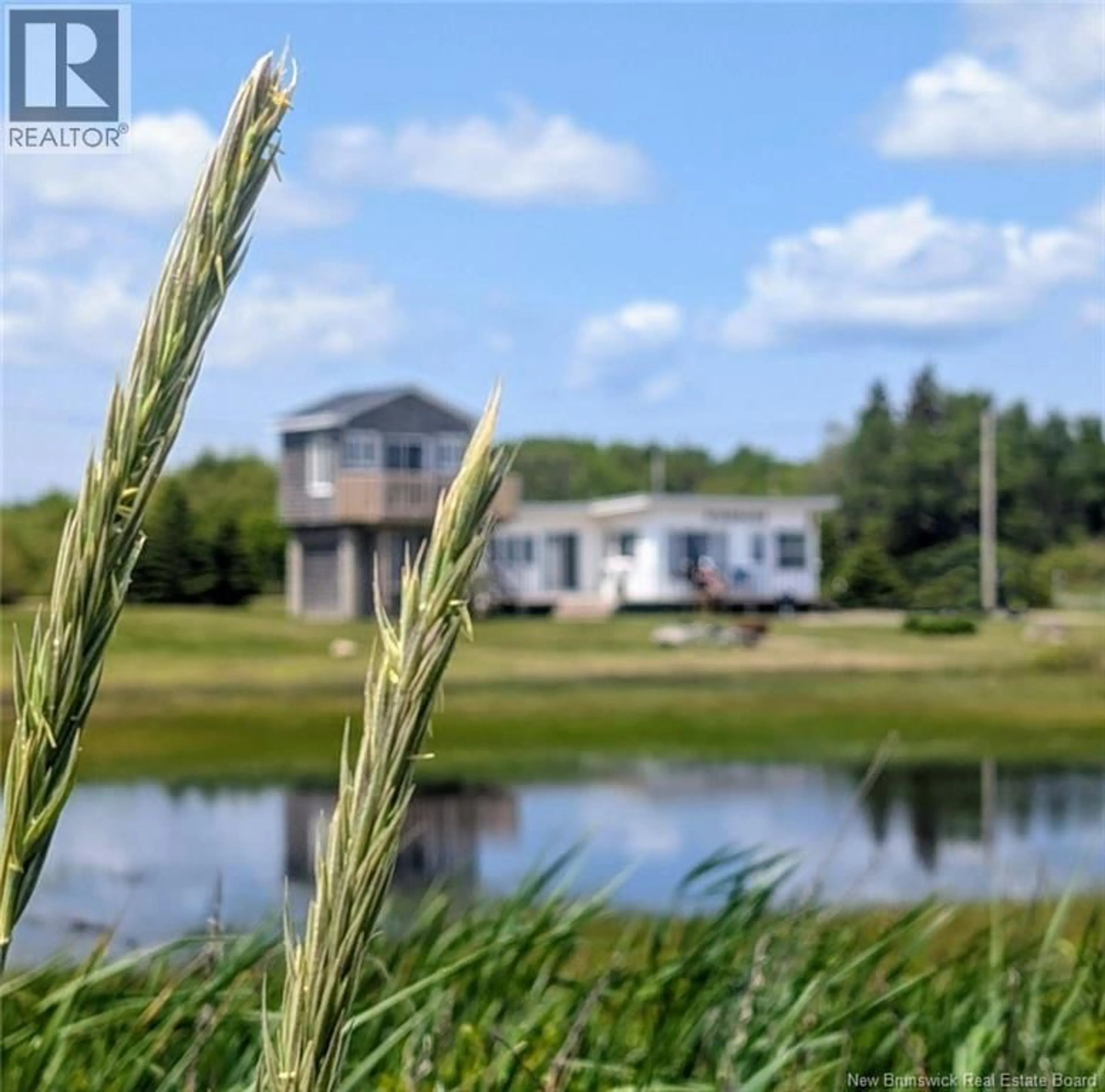 Unknown for 60 CH GREEN POINT, Four Roads New Brunswick E1X2Z9