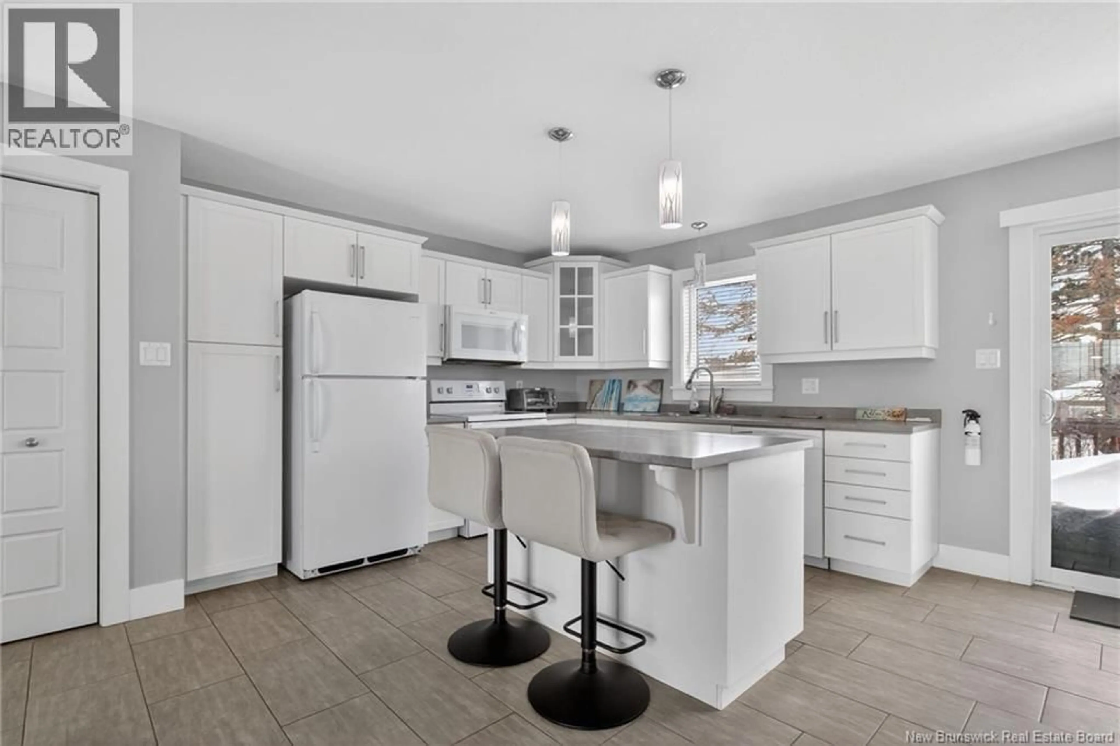 Open concept kitchen, unknown for 41 LAFOREST STREET, Shediac New Brunswick E4P0P7
