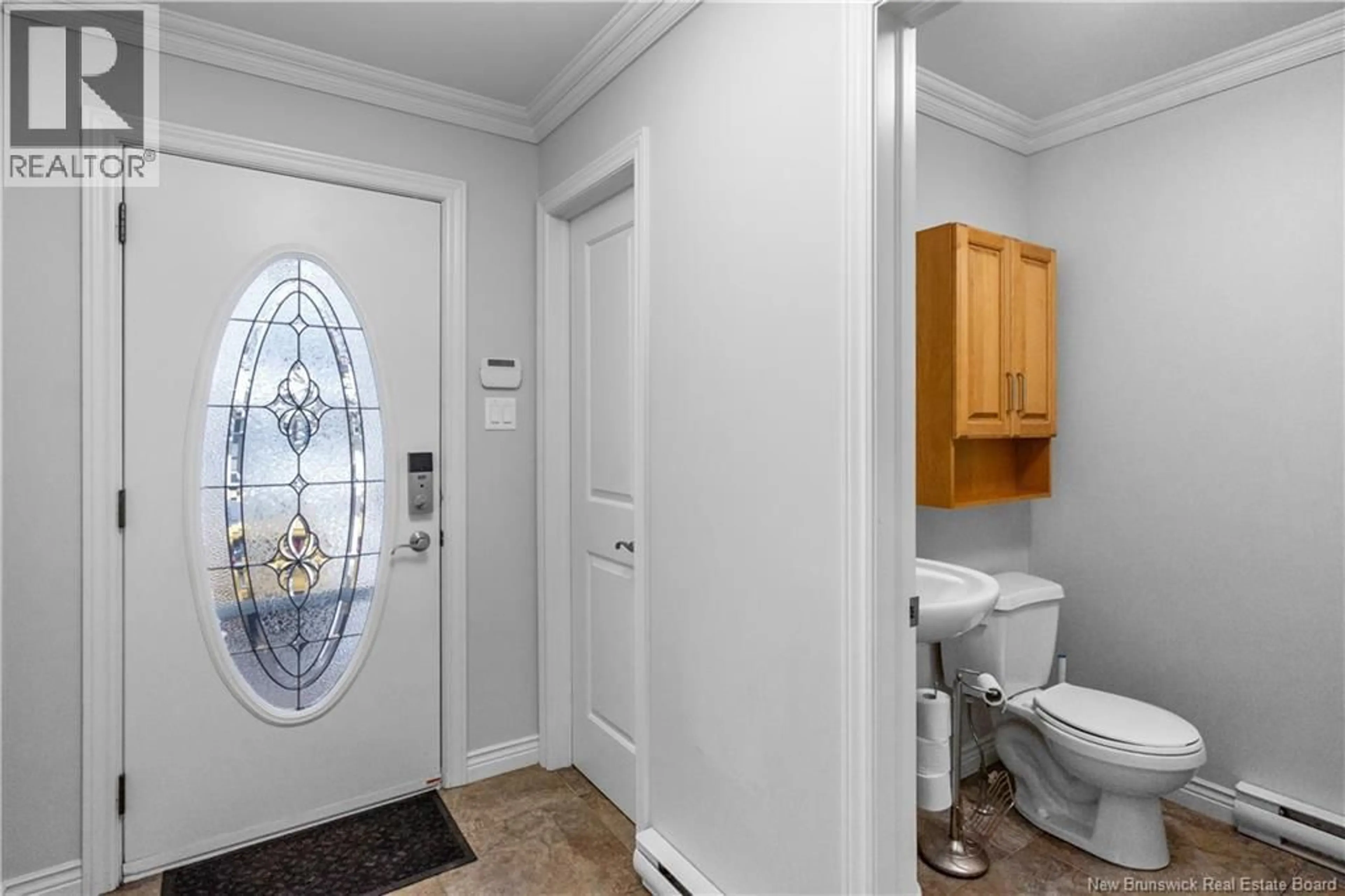 Indoor entryway for 240 DAMIEN STREET, Dieppe New Brunswick E1A0H3