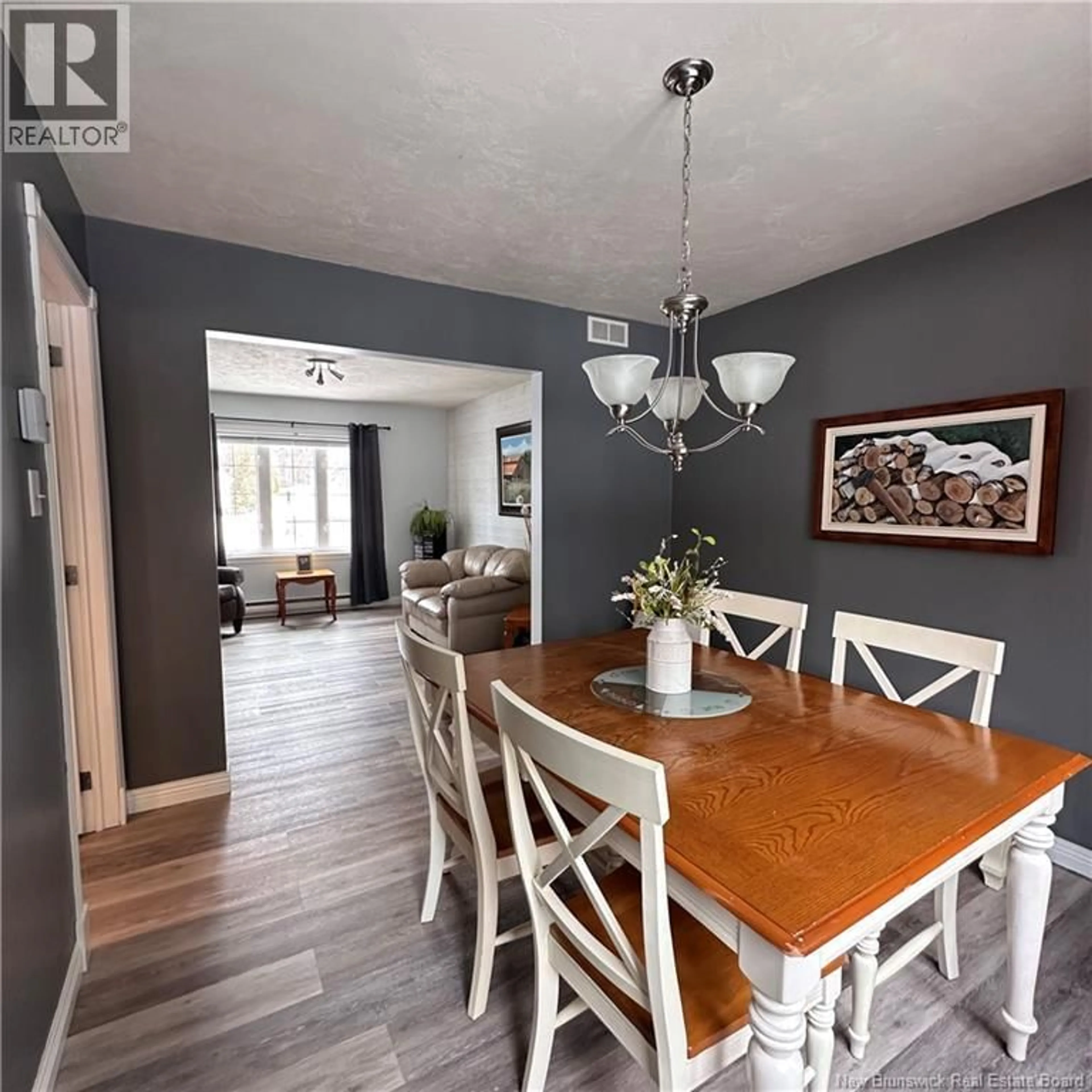 Dining room, wood/laminate floor for 609 GREGOIRE, Dieppe New Brunswick E1A6X3