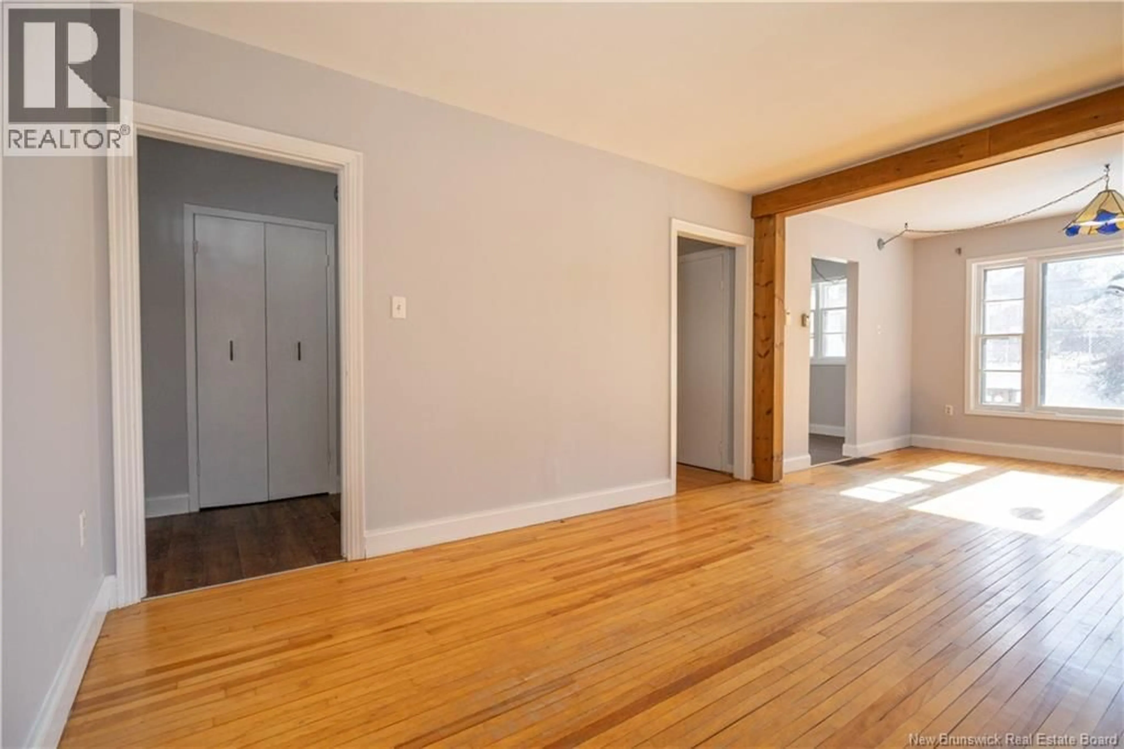 Unknown for 10 FIFTH STREET, Saint John New Brunswick E2K3L9