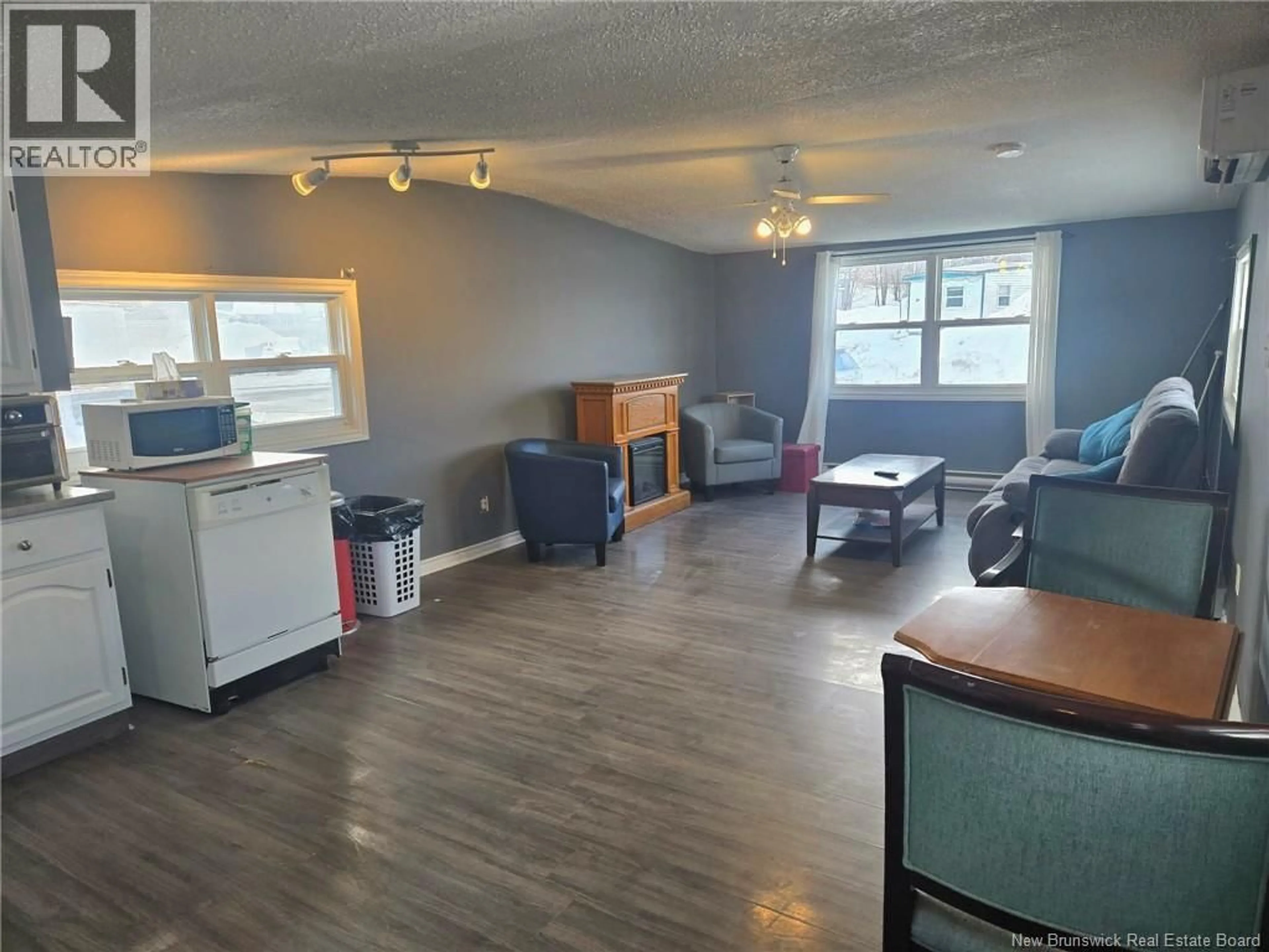 A pic of a room for 27 DAISY STREET, Saint John New Brunswick E2M5M8