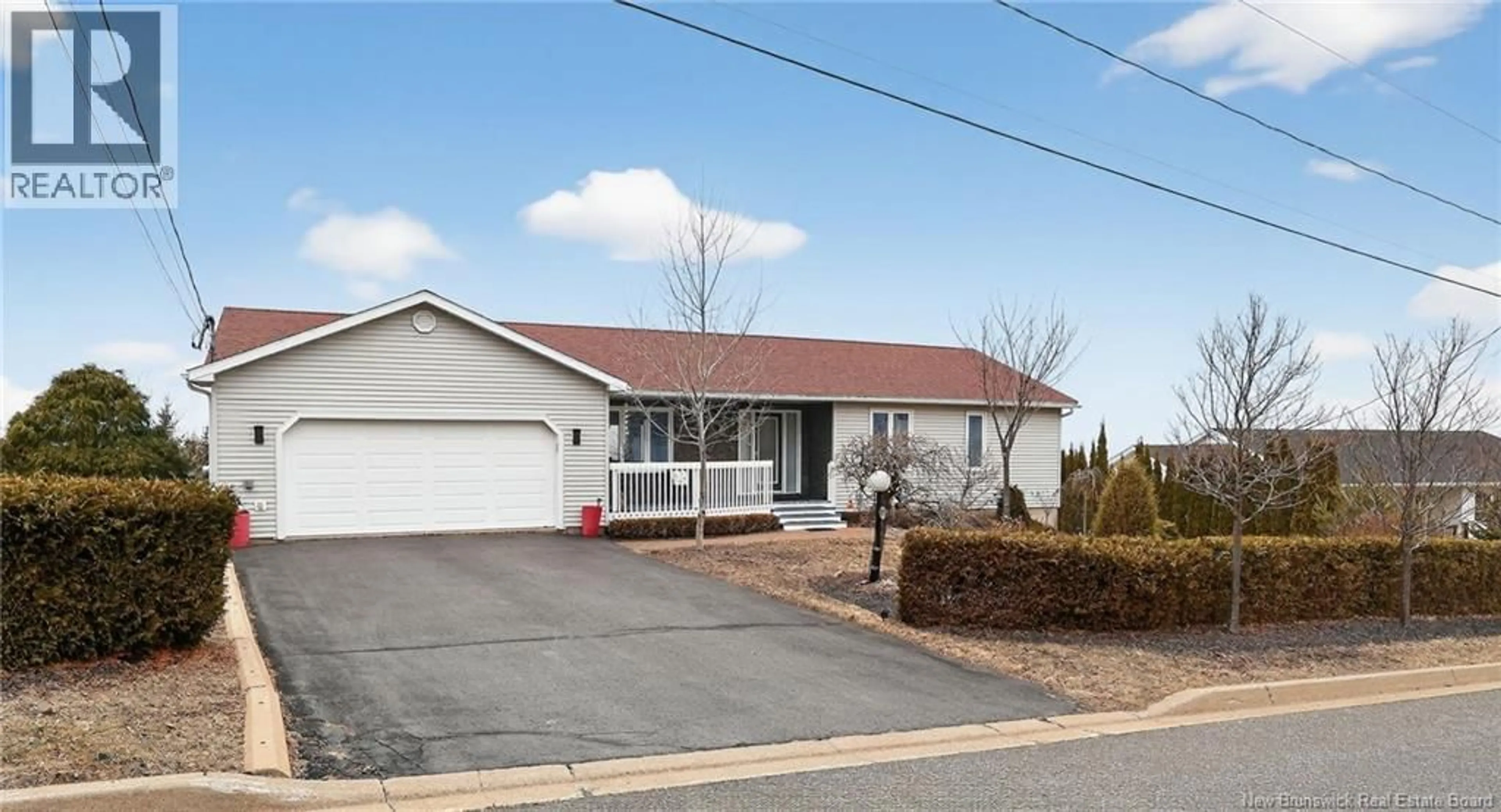 Home with vinyl exterior material, street for 38 EDGEMOUNT DR, Grand Bay-Westfield New Brunswick E5K1Y2