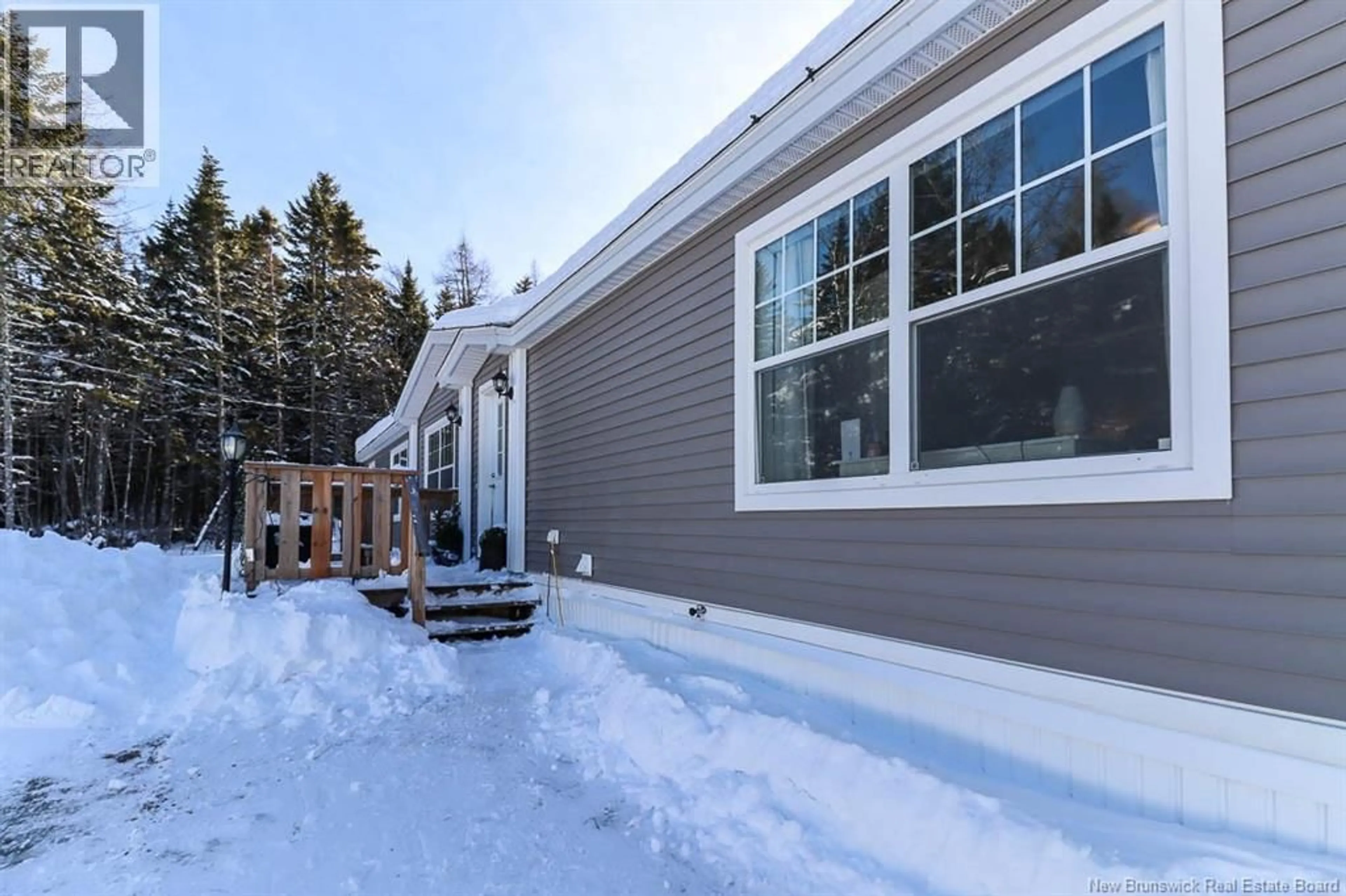 Patio, unknown for 562 ROUTE 820, Baxters Corner New Brunswick E2S2K4