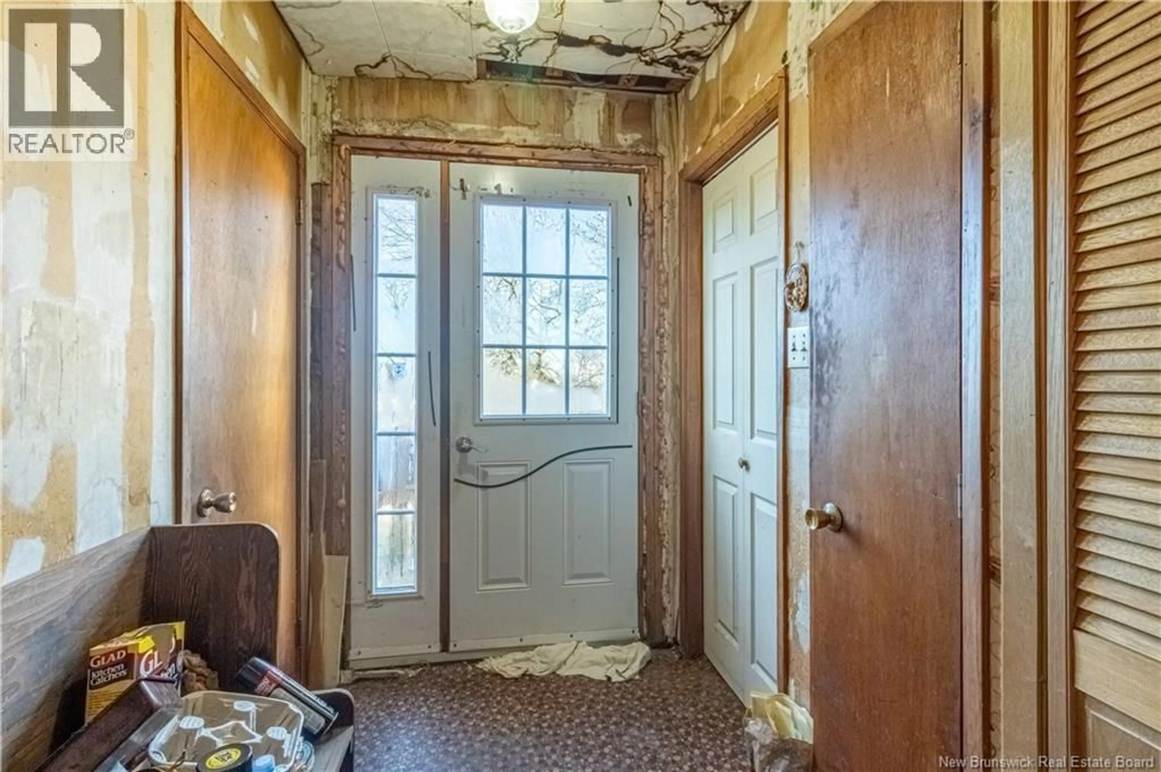 Indoor entryway for 77 PENOBSQUIS LOOP, Penobsquis New Brunswick E4G2B6