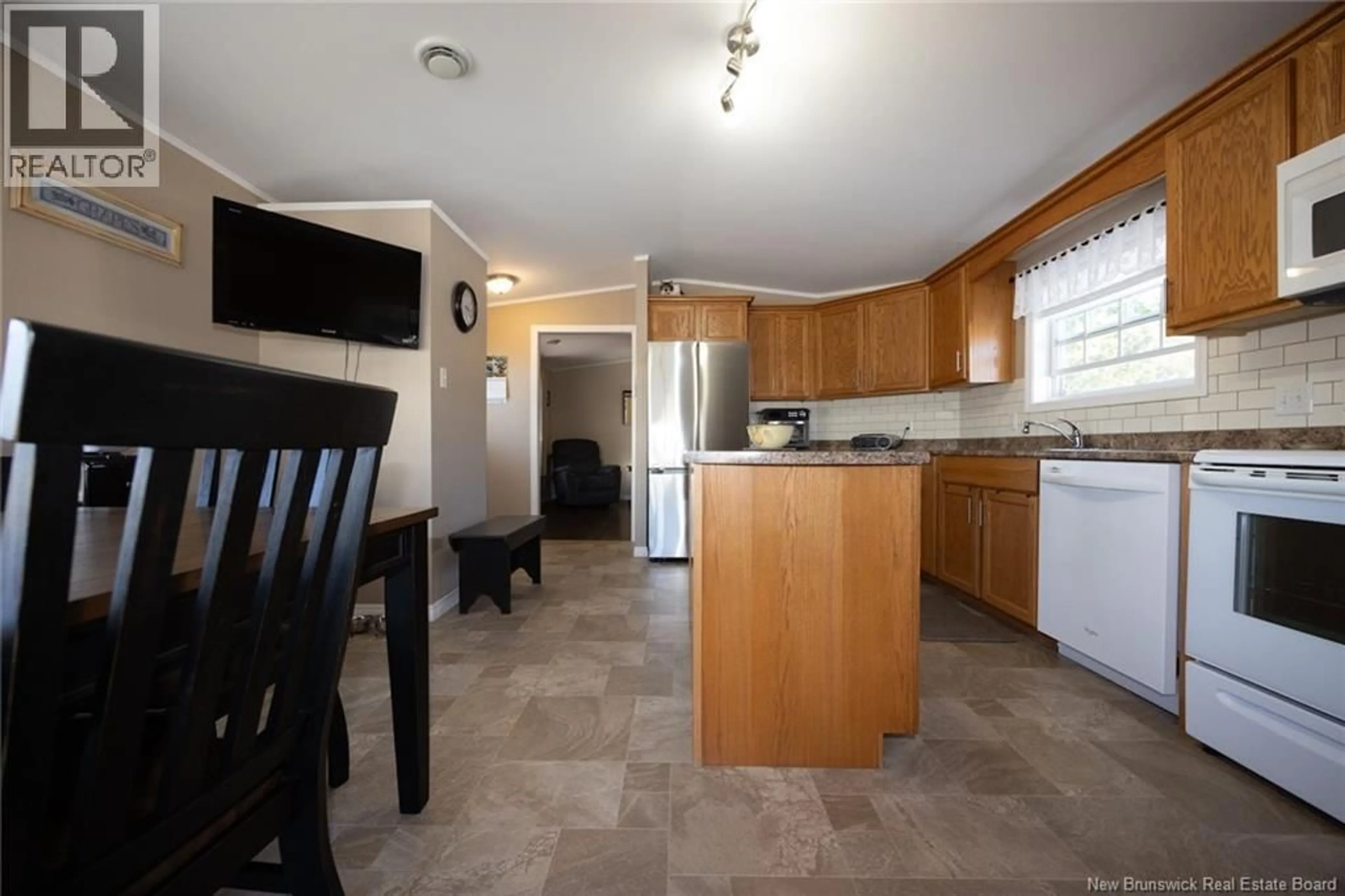 Standard kitchen, unknown for 39 SHANNON STREET, Fredericton New Brunswick E3G0C6