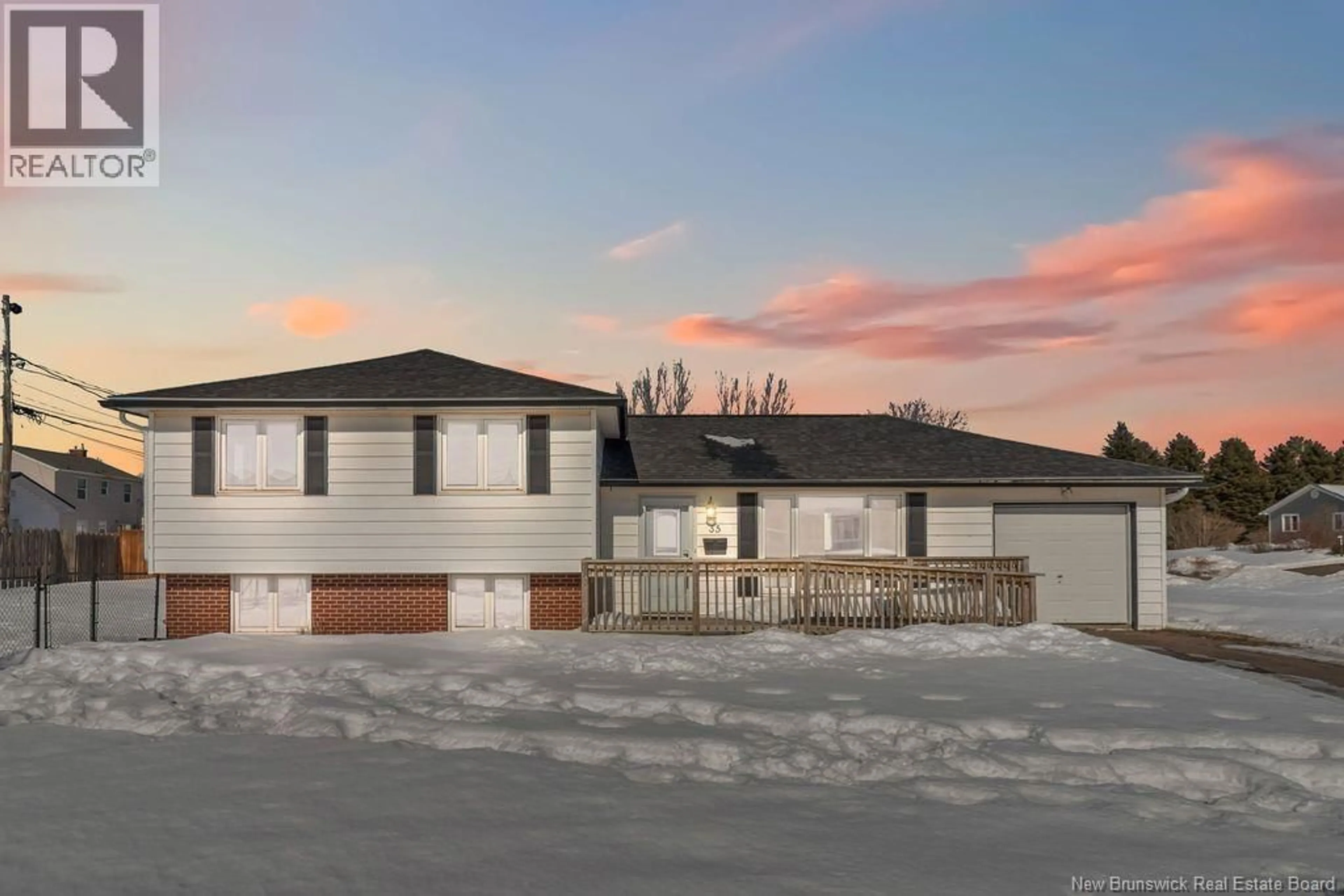 Home with vinyl exterior material, unknown for 35 NOWLAN STREET, Riverview New Brunswick E1P1G2