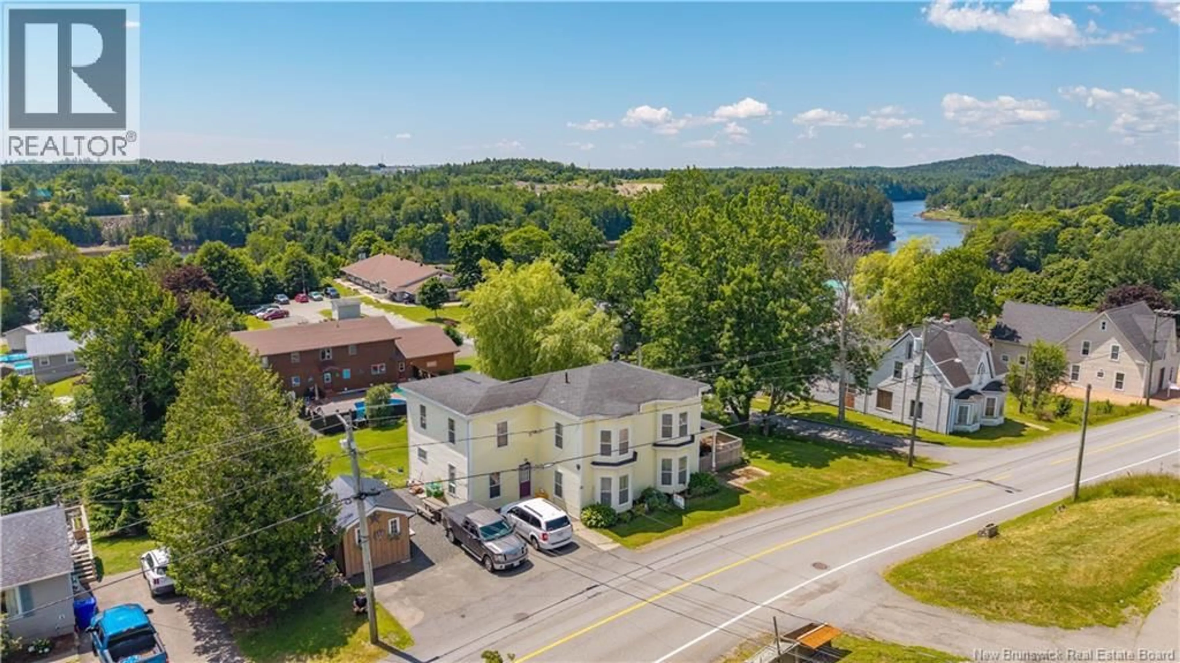 A pic from outside/outdoor area/front of a property/back of a property/a pic from drone, water/lake/river/ocean view for 30 CARLETON STREET, St George New Brunswick E5C3B8