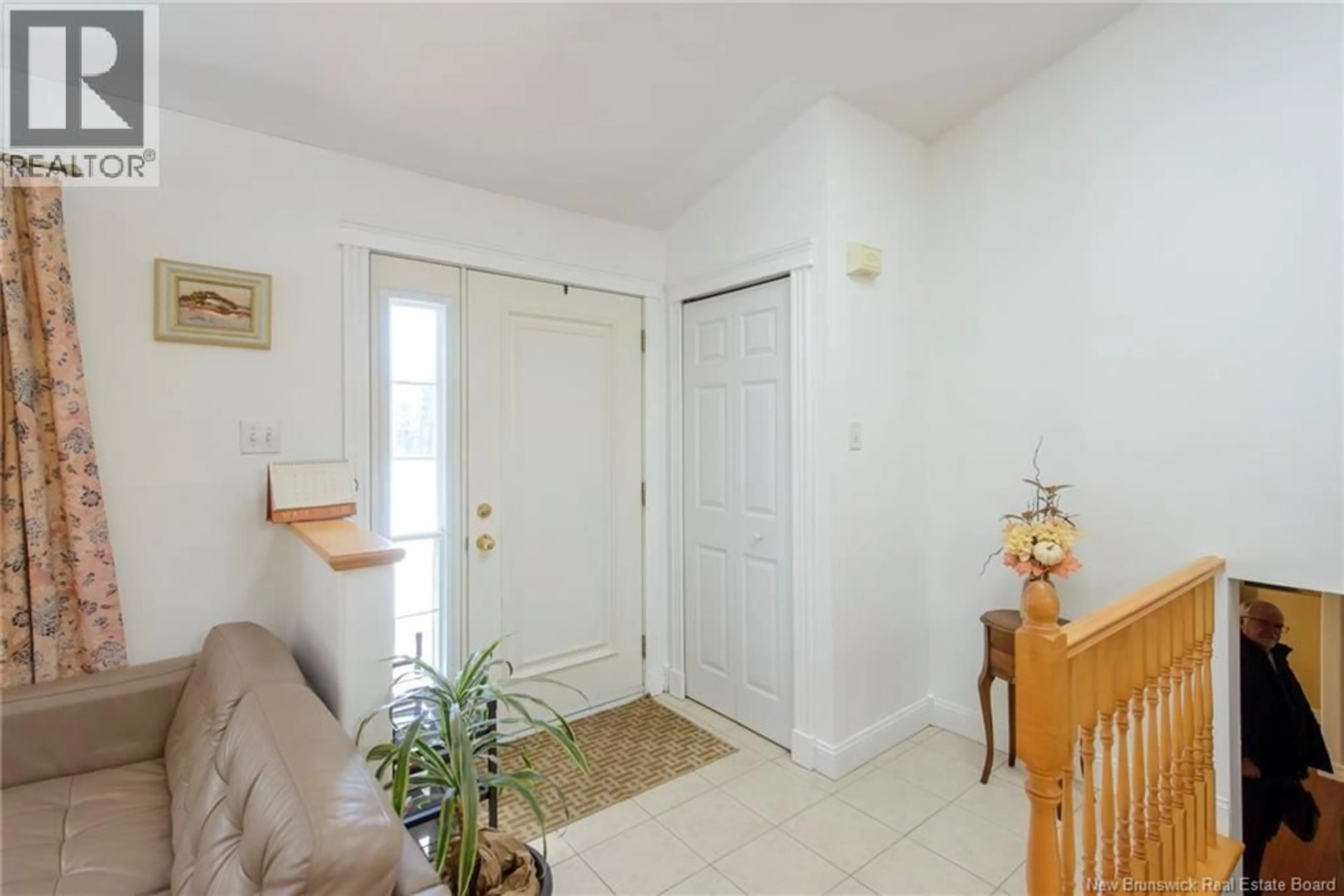 Indoor entryway for 77 DONLYN DRIVE, Rothesay New Brunswick E2E4X7