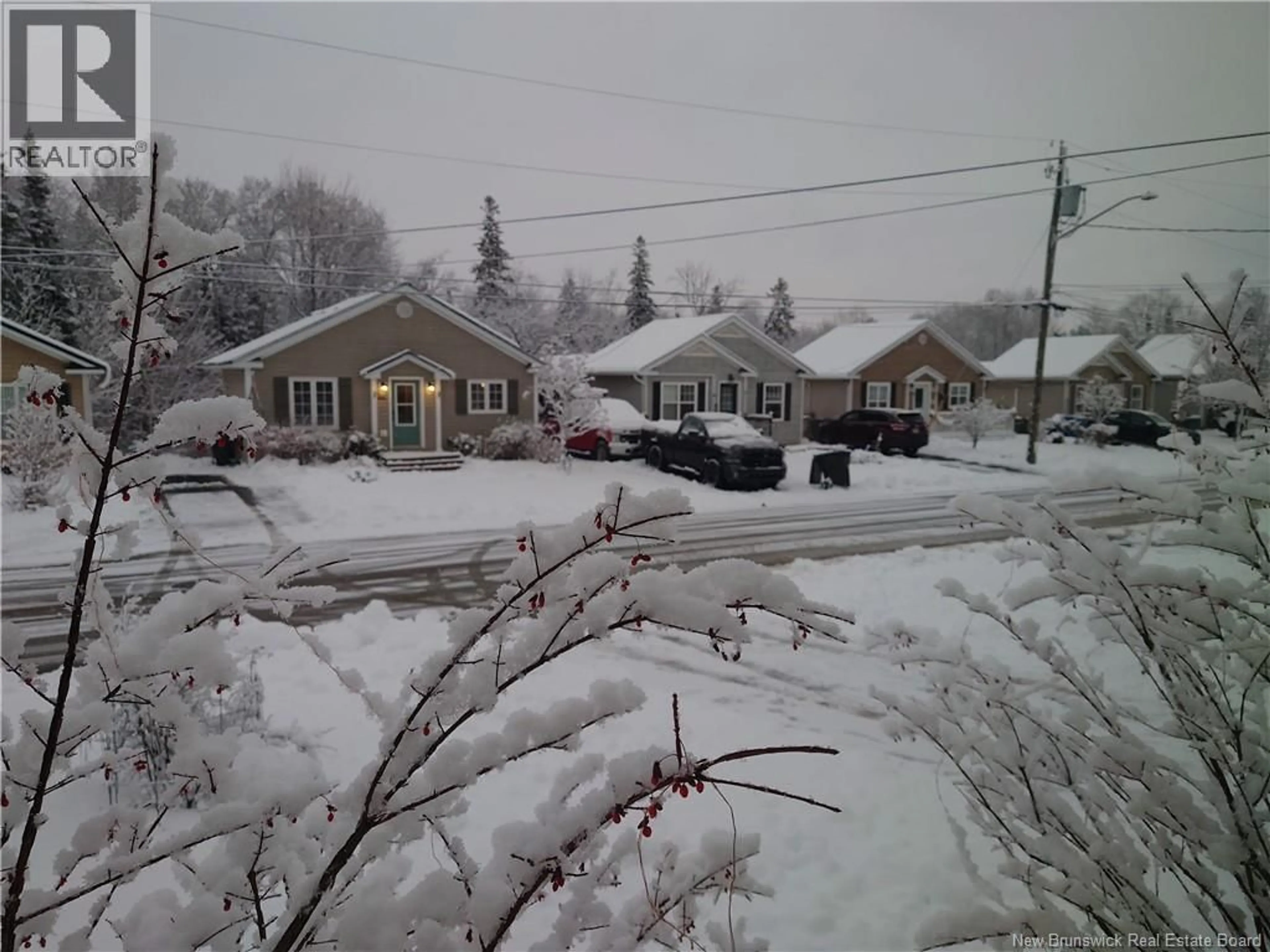 Blurry image for 50 SEQUOIA DRIVE, Moncton New Brunswick E1E0A2