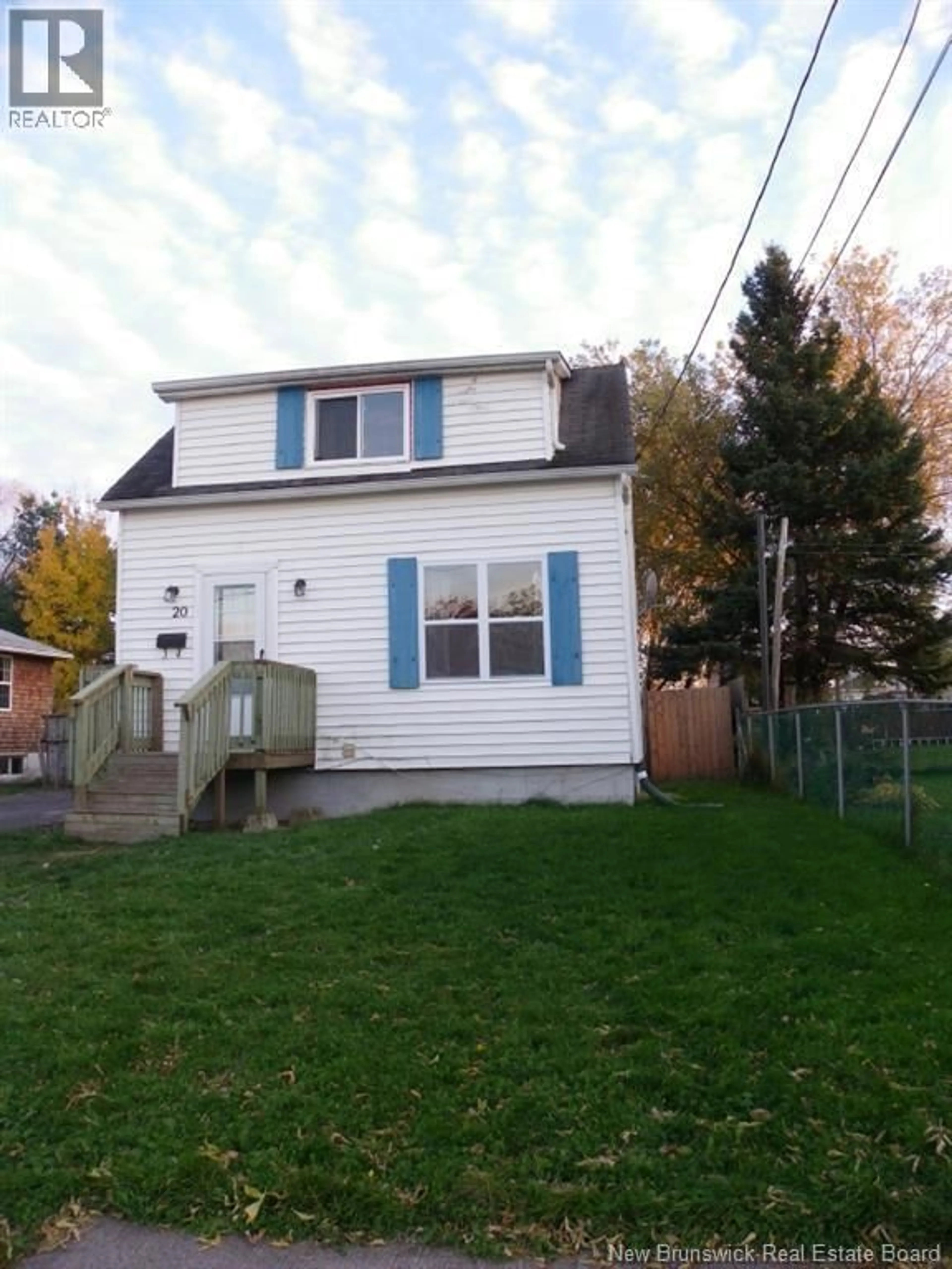 Home with vinyl exterior material, street for 20 WAYNE AVENUE, Moncton New Brunswick E1C4B2