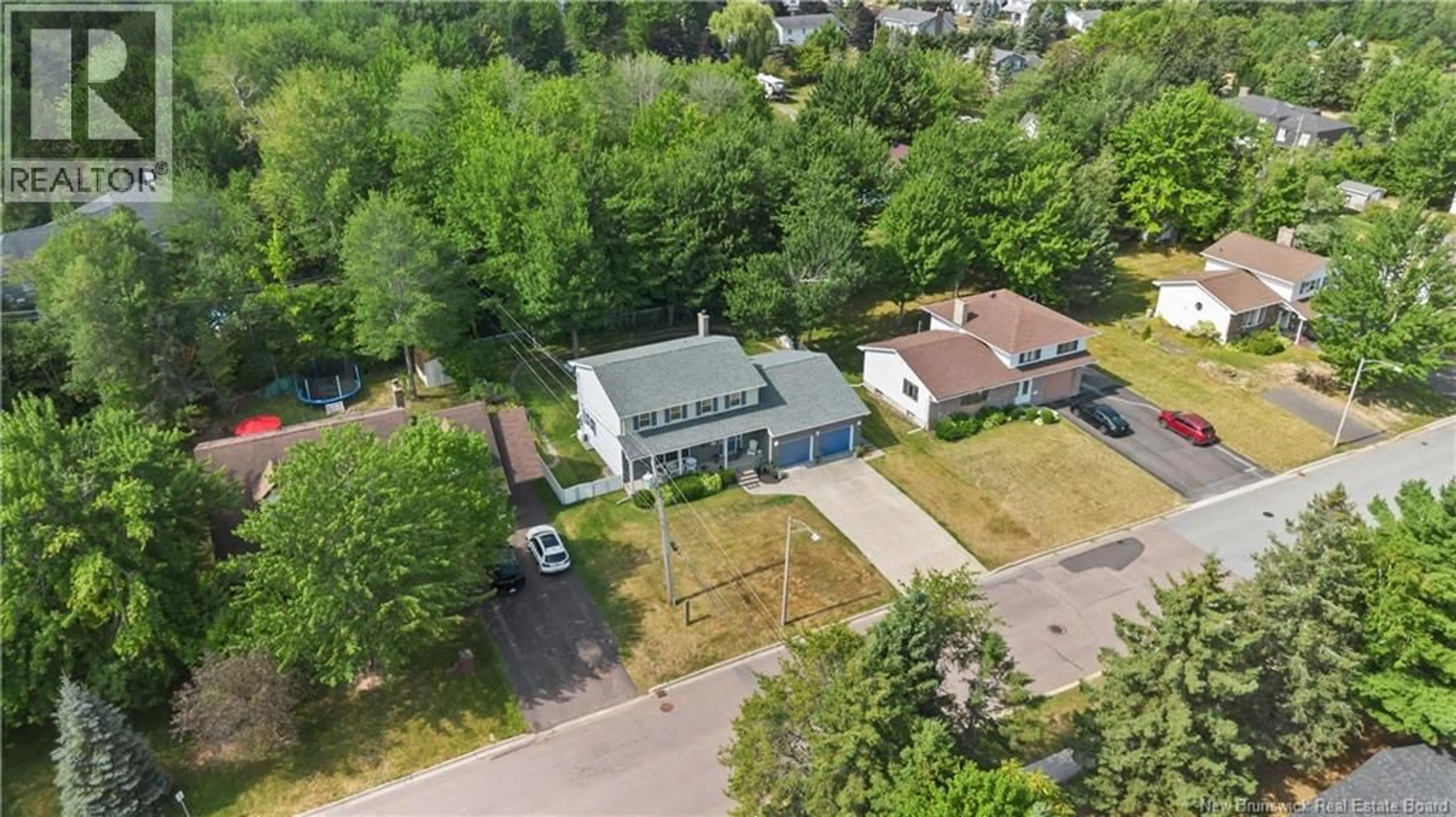 A pic from outside/outdoor area/front of a property/back of a property/a pic from drone, street for 468 GLENCAIRN DRIVE, Moncton New Brunswick E1C1H9