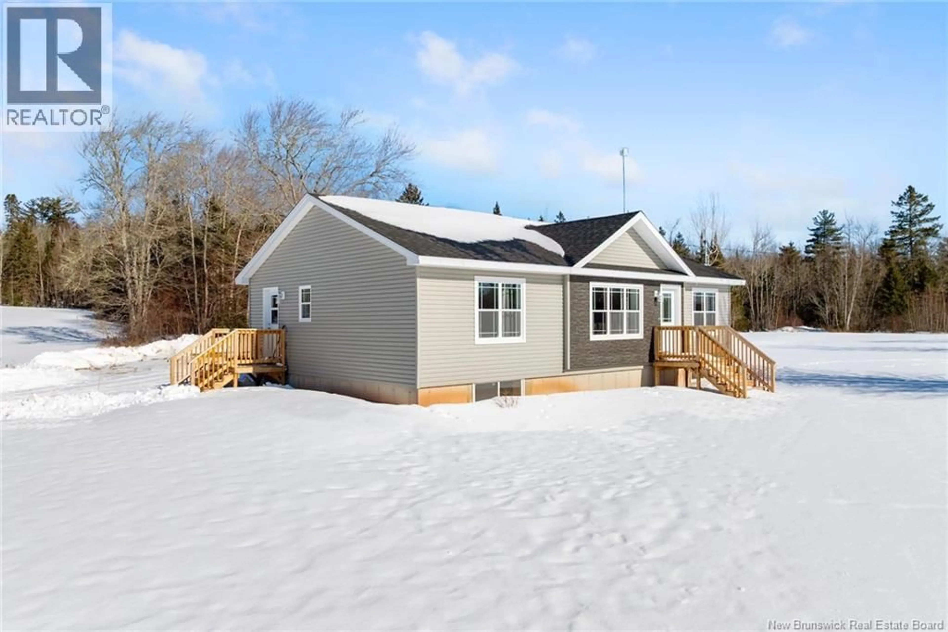 Home with vinyl exterior material, building for 365 KELLY ROAD, Cumberland Bay New Brunswick E4E3C8