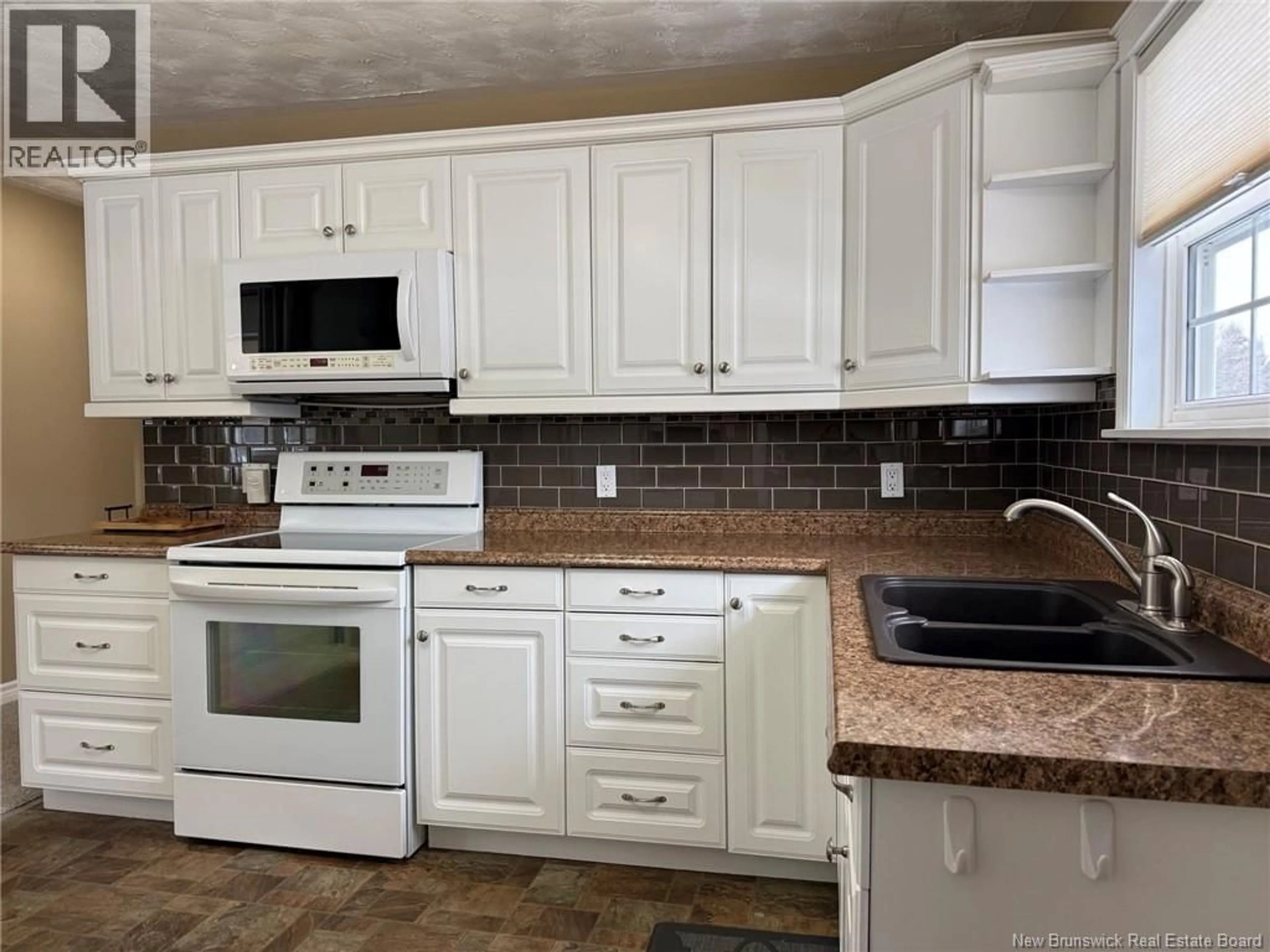 Standard kitchen, ceramic/tile floor for 60 MCINTOSH STREET, Miramichi New Brunswick E1N2B3