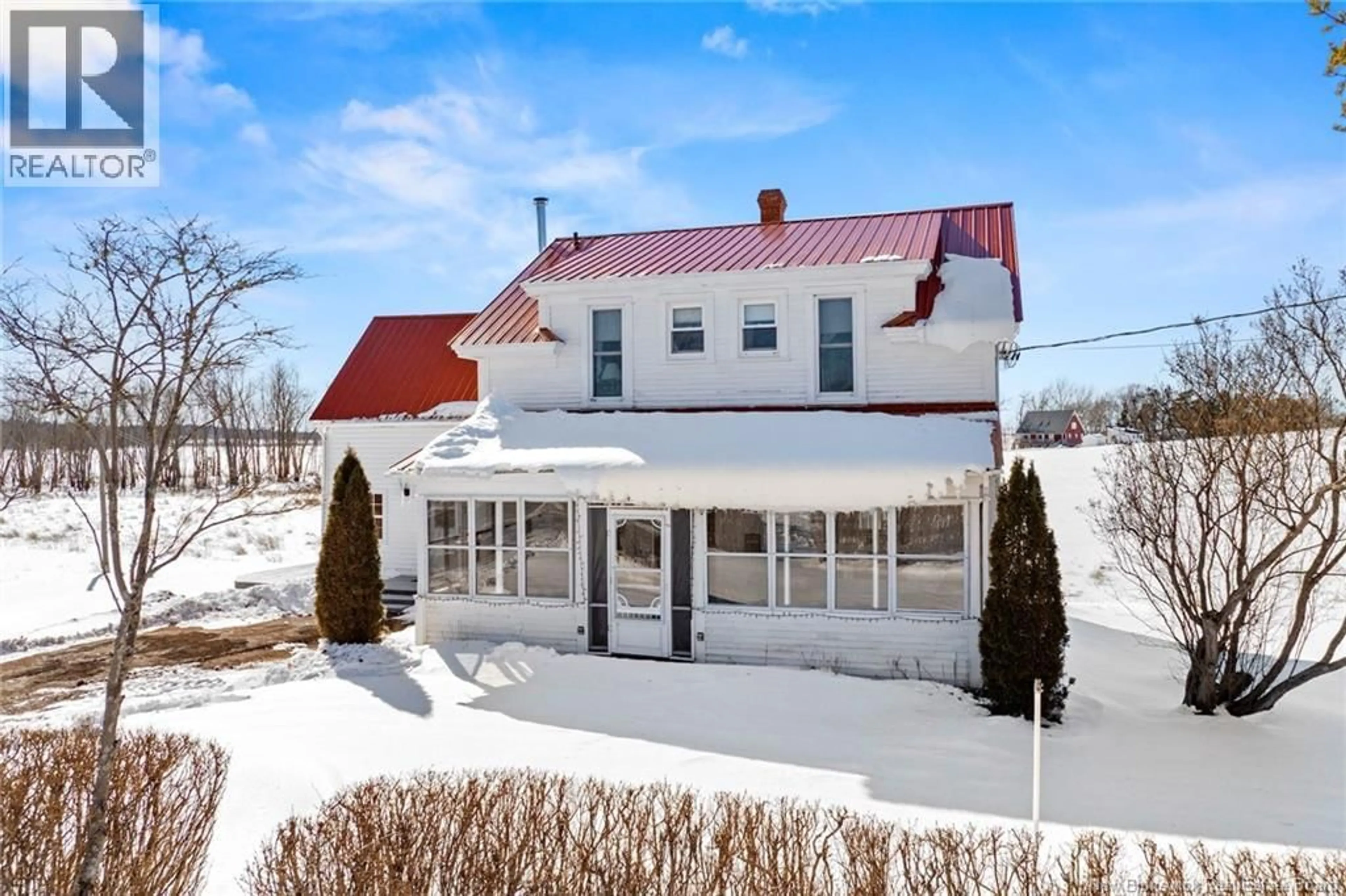 A pic from outside/outdoor area/front of a property/back of a property/a pic from drone, building for 6383 ROUTE 105, Waterborough New Brunswick E4C2Y6