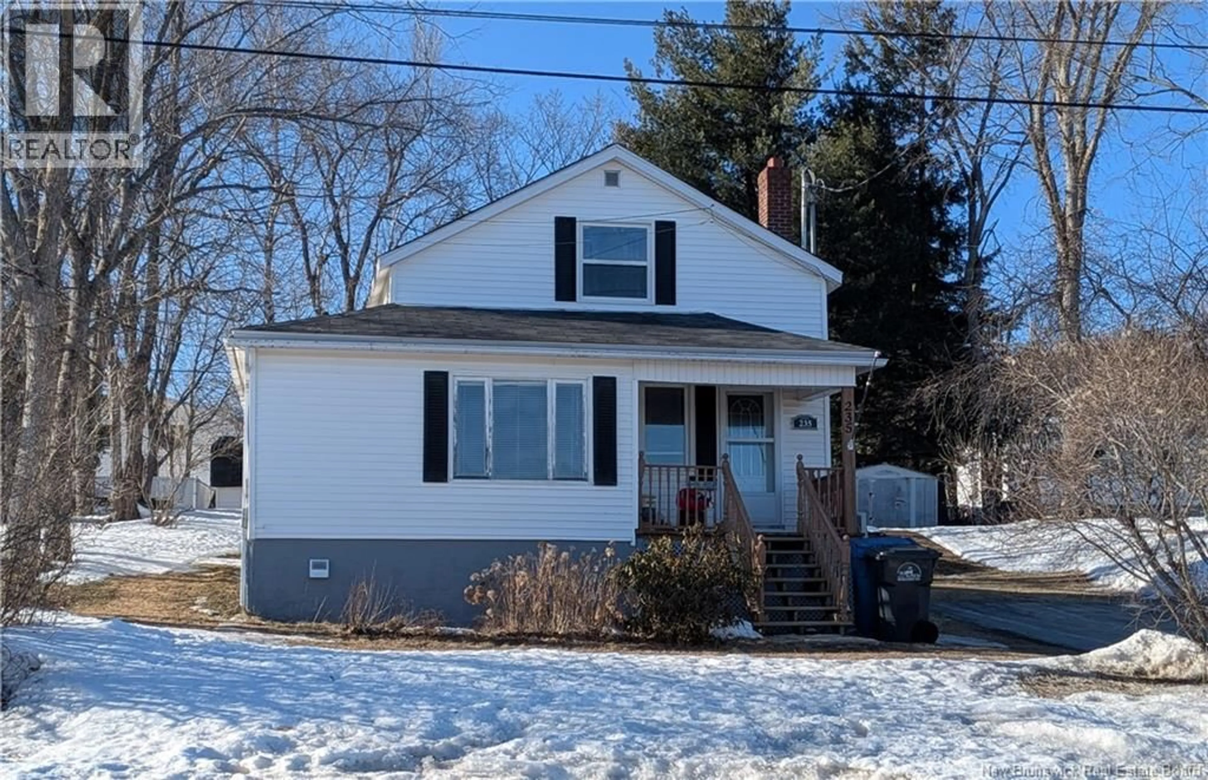Home with vinyl exterior material, street for 235 GLADSTONE AVENUE, Miramichi New Brunswick E1V1E7