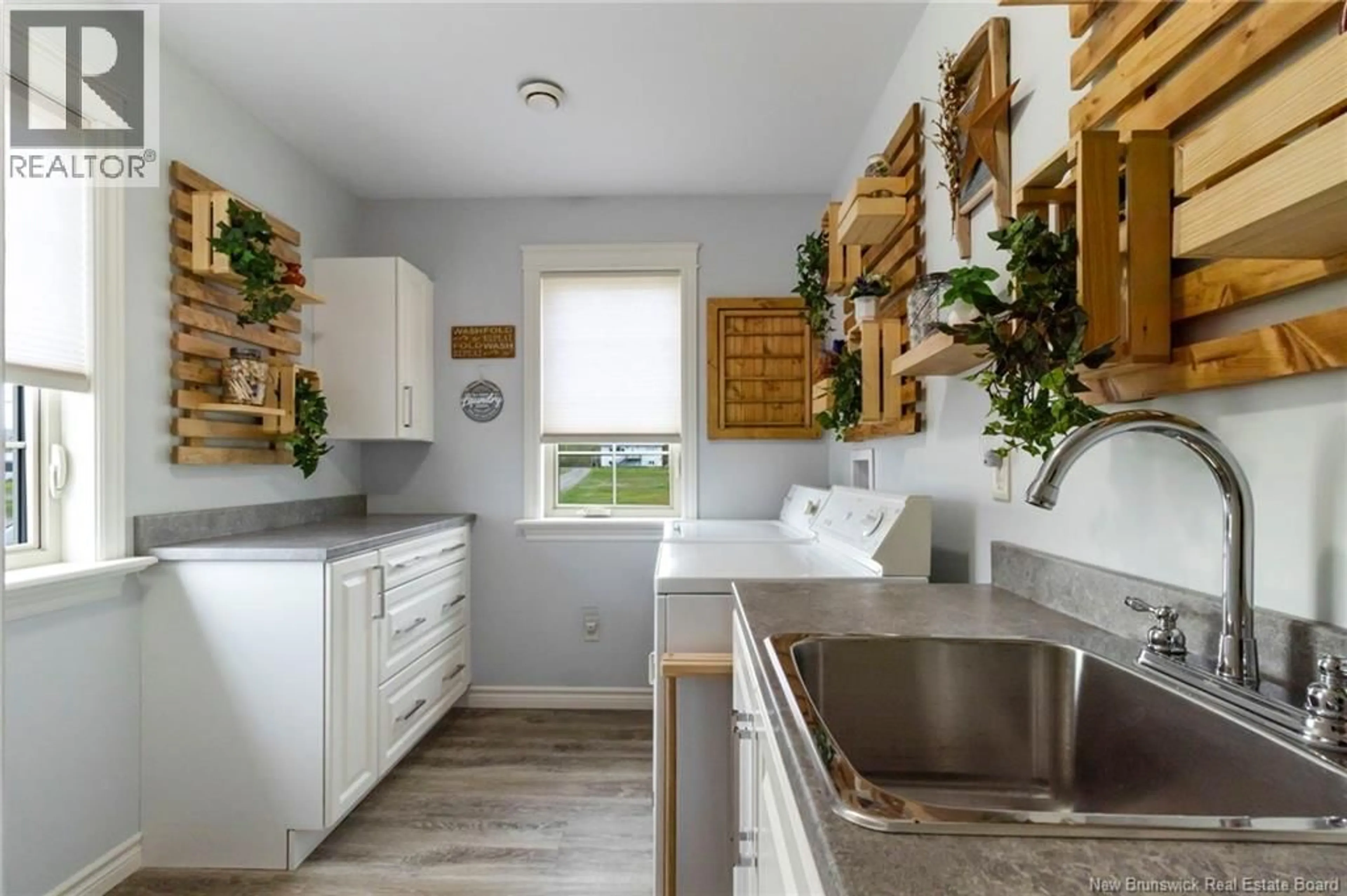 Laundry room for 1538 ROUTE 475, Bouctouche Bay New Brunswick E4S4R2