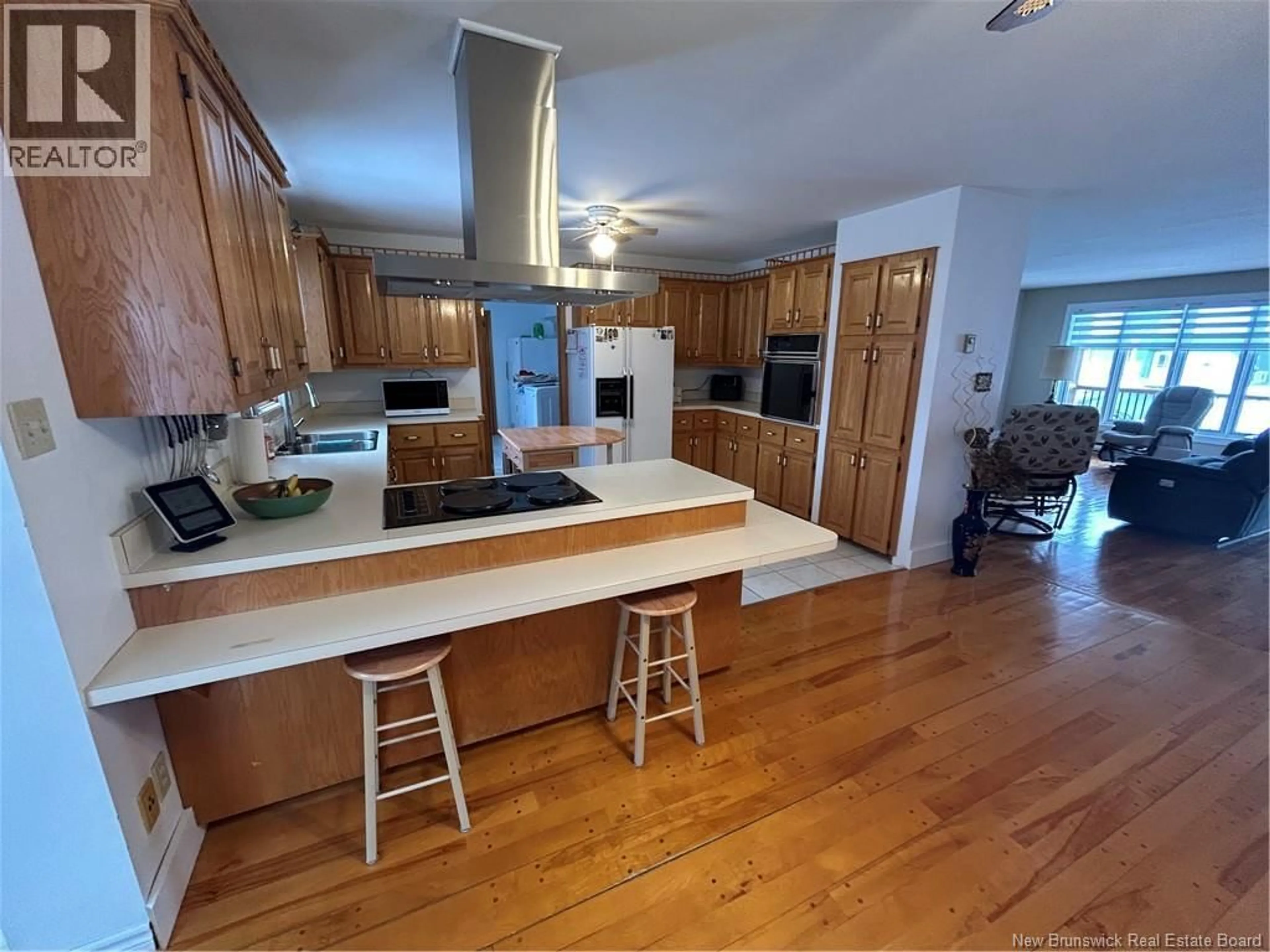 Open concept kitchen, unknown for 190 RUE DES PEUPLIERS, Shippagan New Brunswick E8S2K2