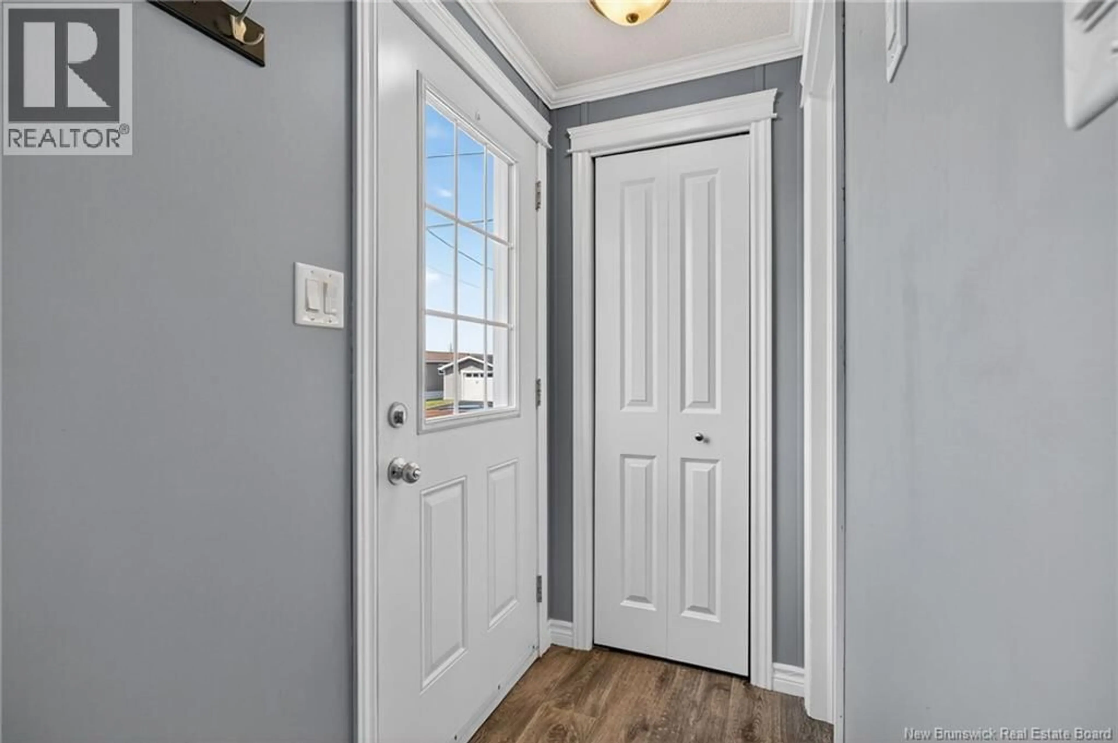 Indoor entryway for 35 POLLETT LANE, Dieppe New Brunswick E1A9P5