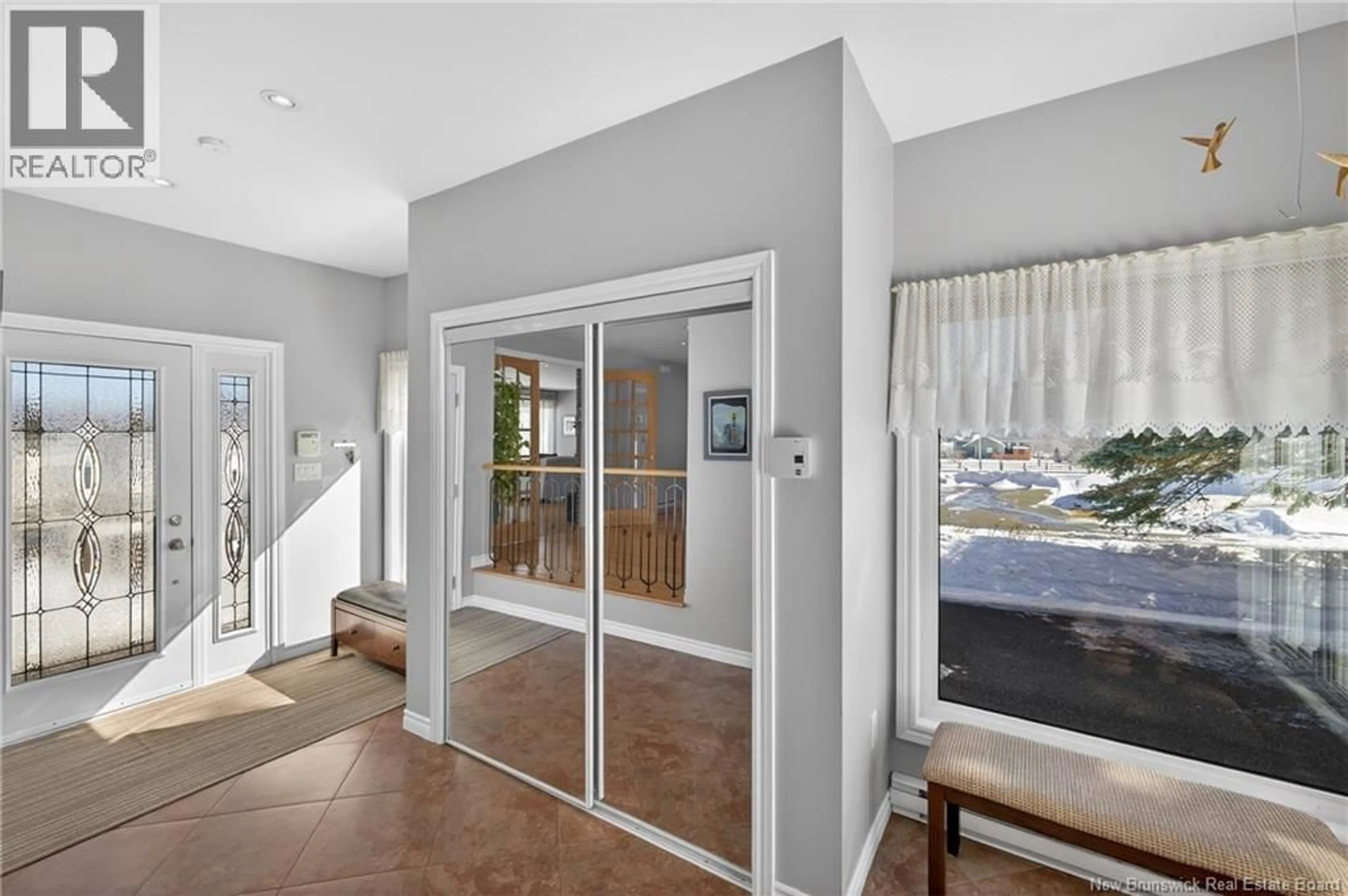 Indoor entryway for 65 CH E. BREAU, Tracadie New Brunswick E1X3J7