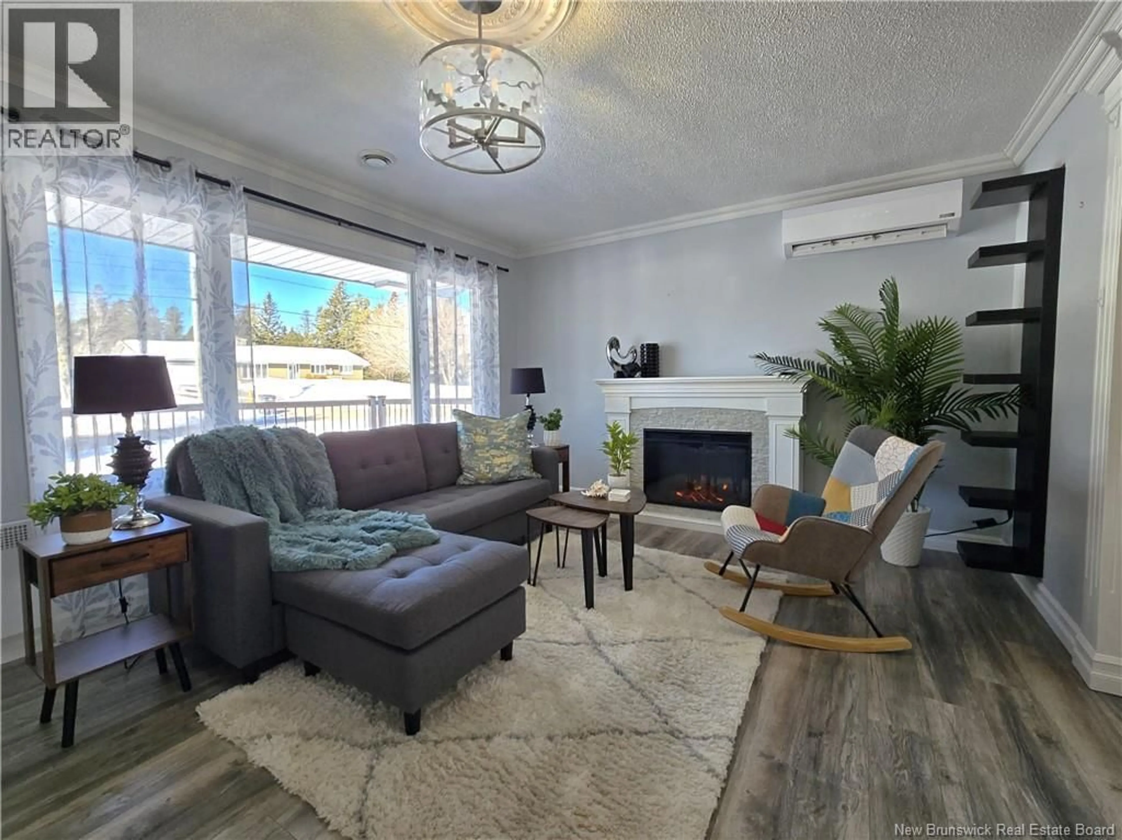 Living room with furniture, unknown for 4350 RUE BEAUREGARD, Tracadie New Brunswick E1X1C4