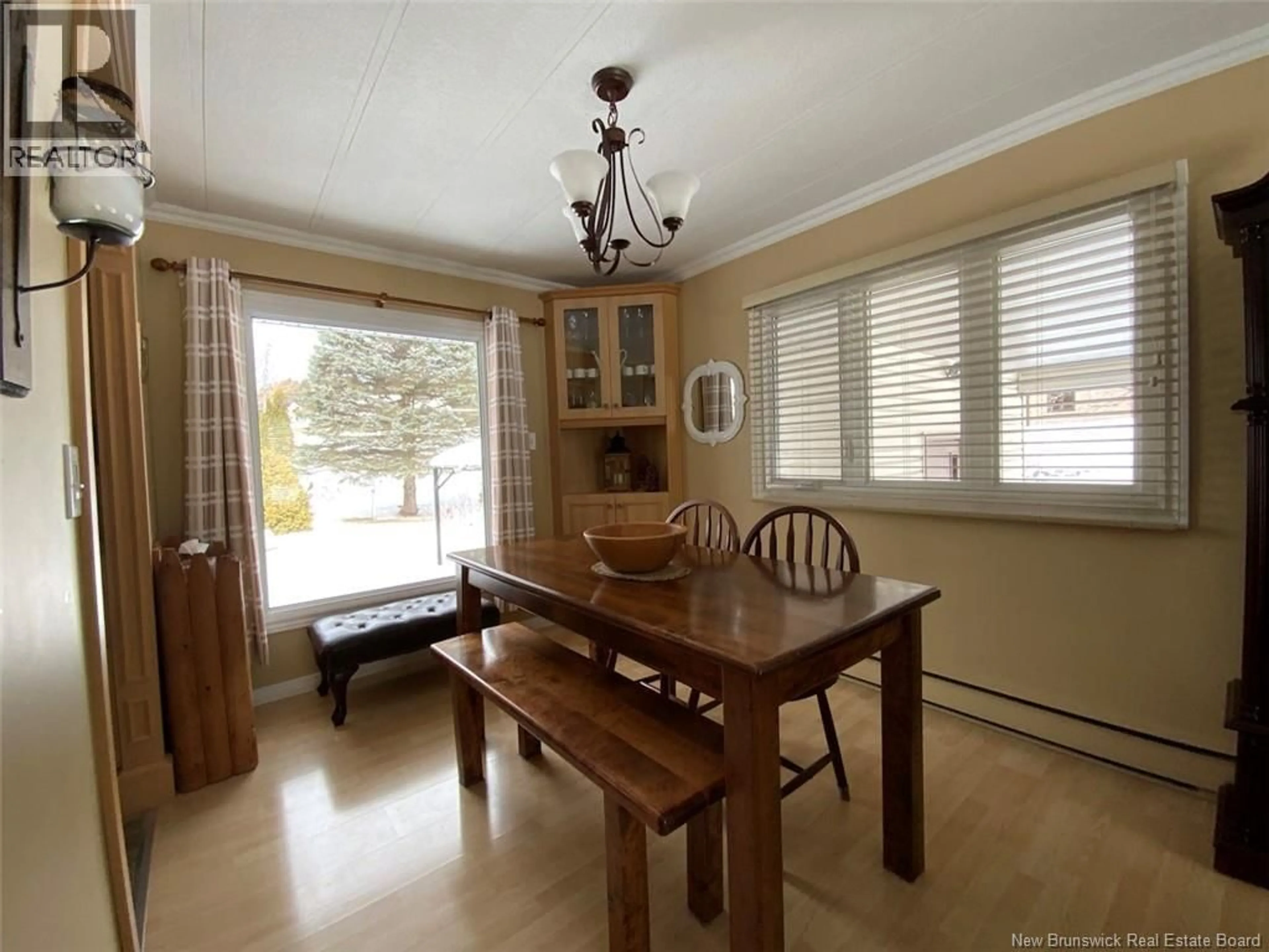 Dining room, wood/laminate floor for 24 HUDON STREET, Saint-Basile New Brunswick E7C1R4