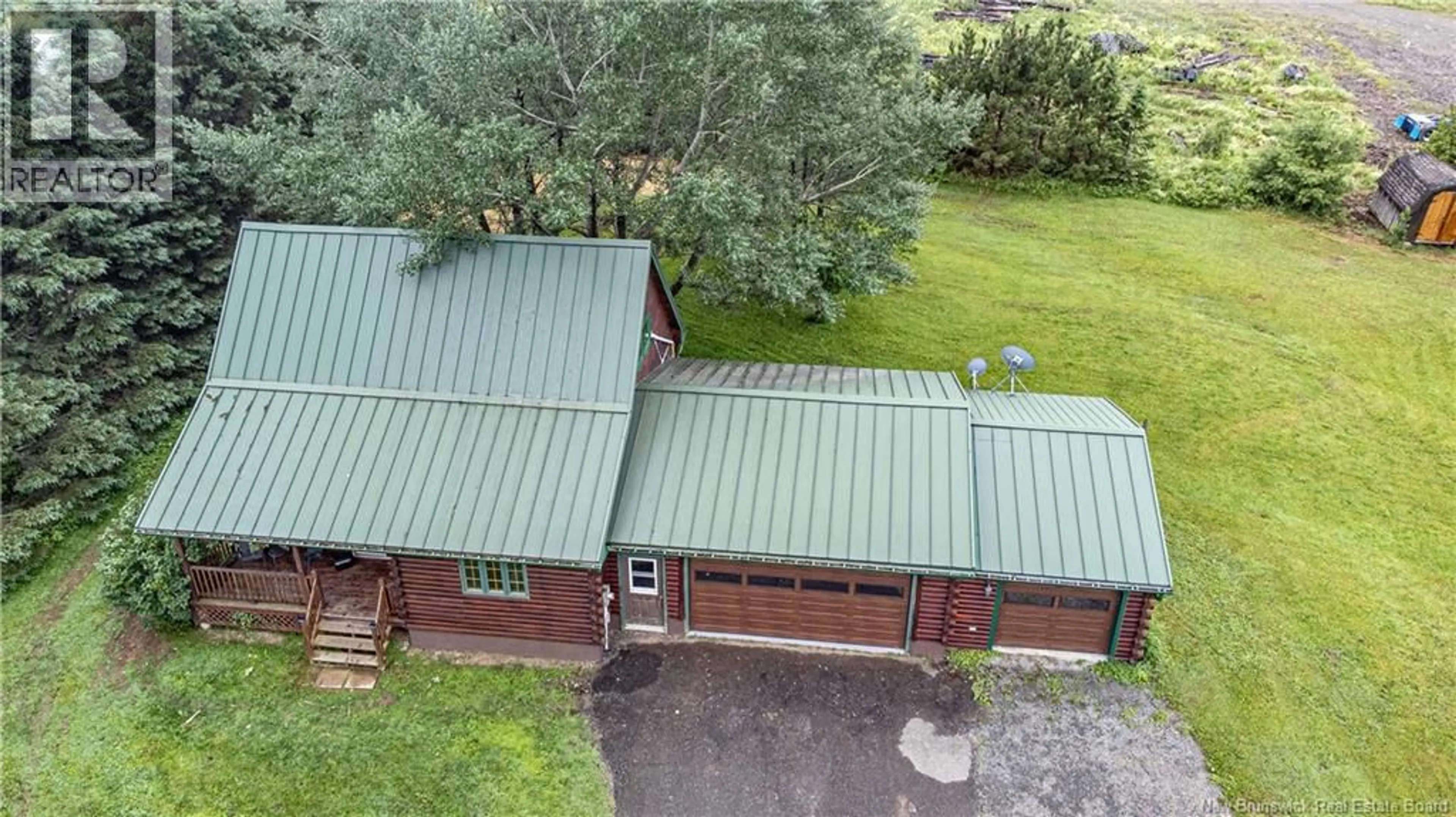 A pic from outside/outdoor area/front of a property/back of a property/a pic from drone, building for 4751 ROUTE 104, Maplewood New Brunswick E6E2A8