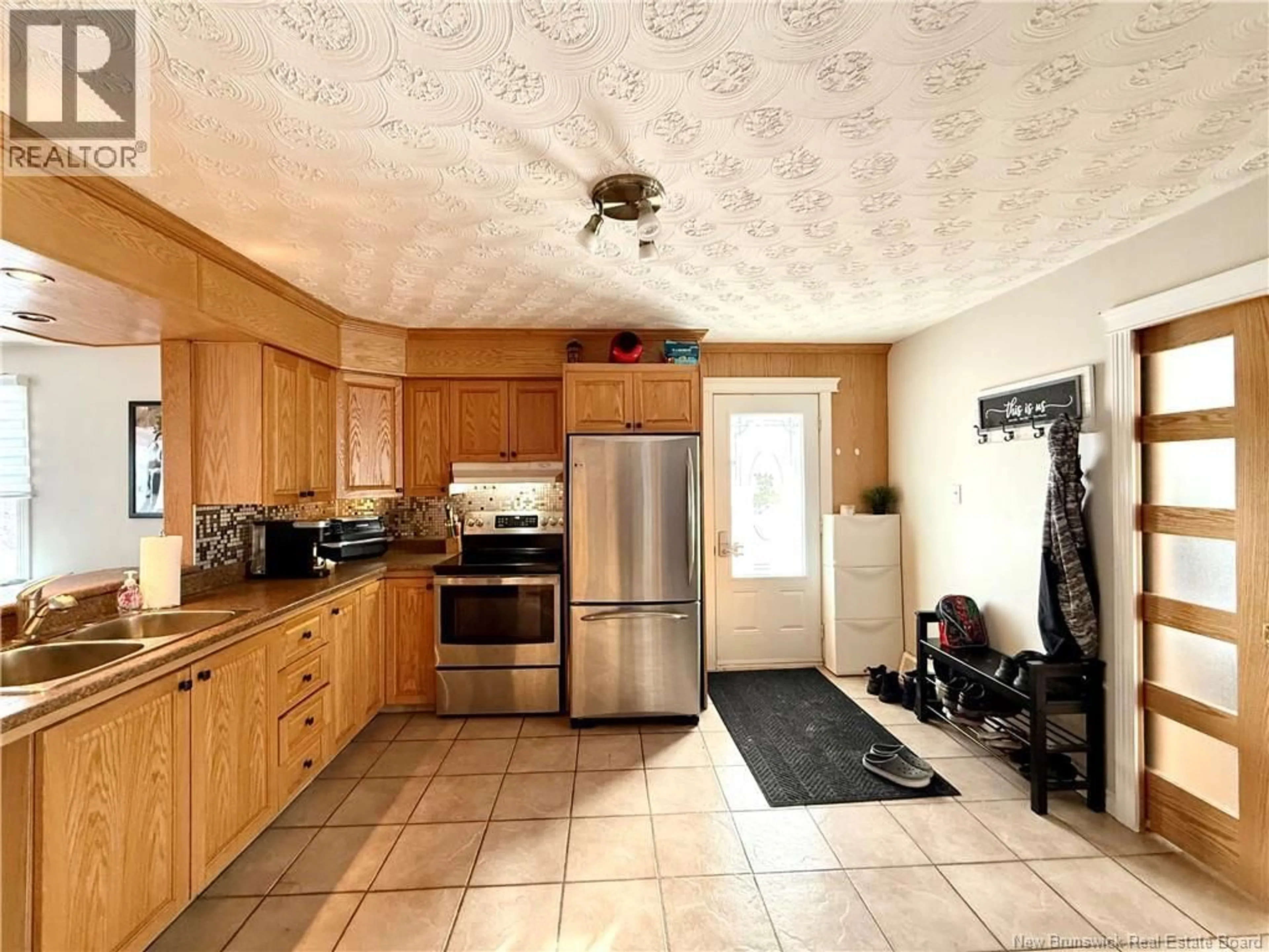 Standard kitchen, ceramic/tile floor for 1007 PRINCIPALE STREET, Saint-Basile New Brunswick E7C1L5