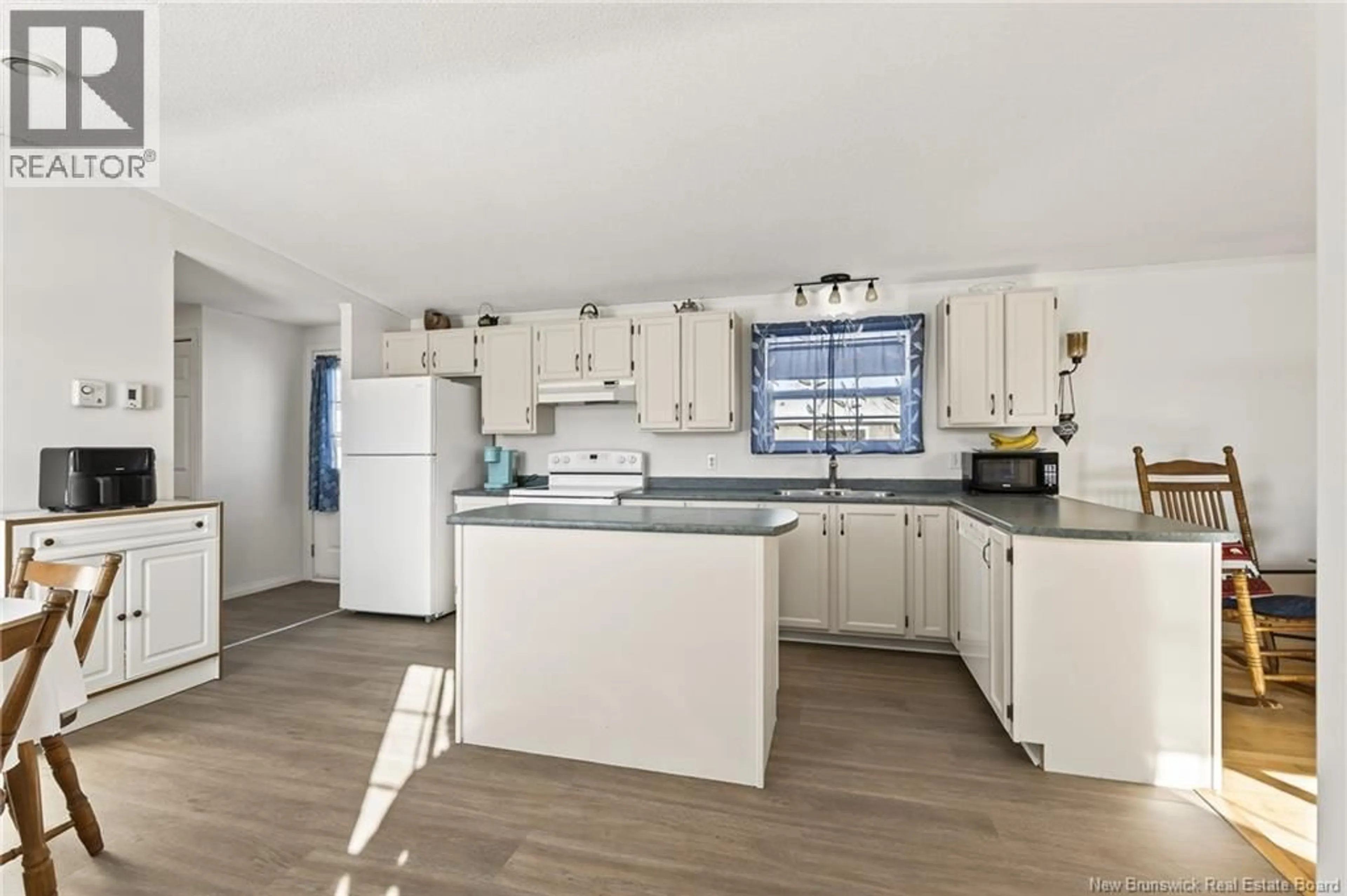 Open concept kitchen, unknown for 6 SENTIER STREET, Moncton New Brunswick E1H3J7