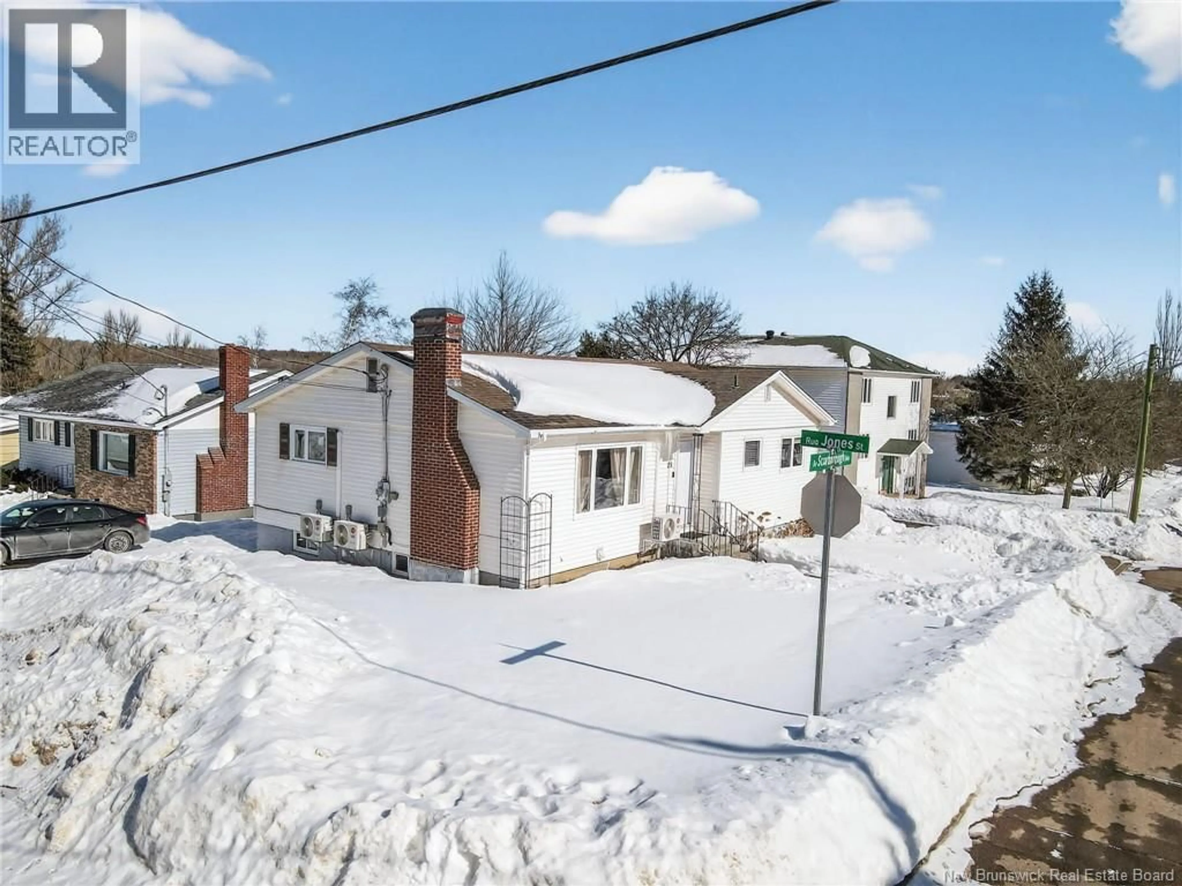 A pic from outside/outdoor area/front of a property/back of a property/a pic from drone, street for 25 SCARBOROUGH AVENUE, Moncton New Brunswick E1C3X1