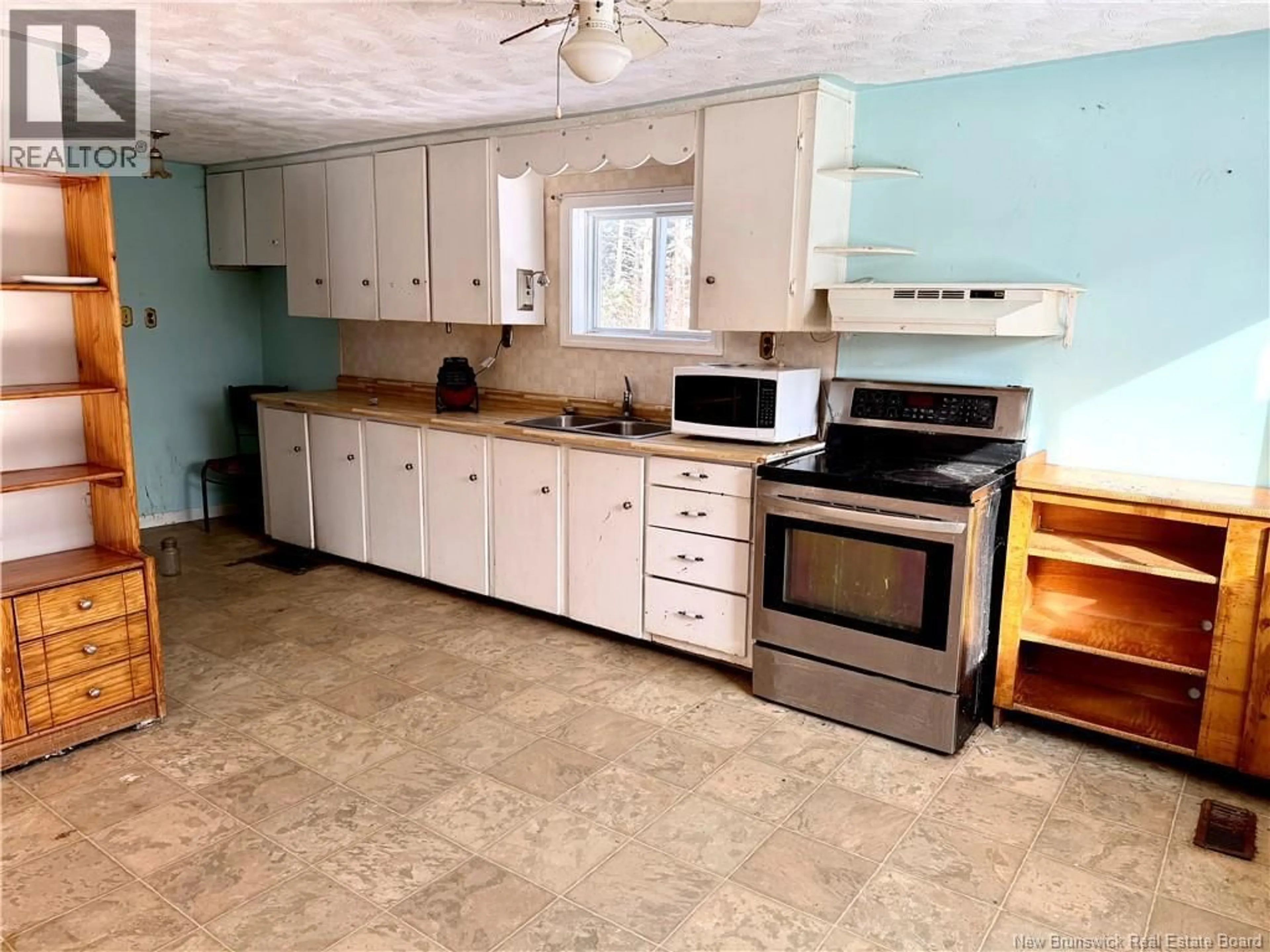 Standard kitchen, unknown for 171 GROVE HILL ROAD, Grove Hill New Brunswick E0G1Z0