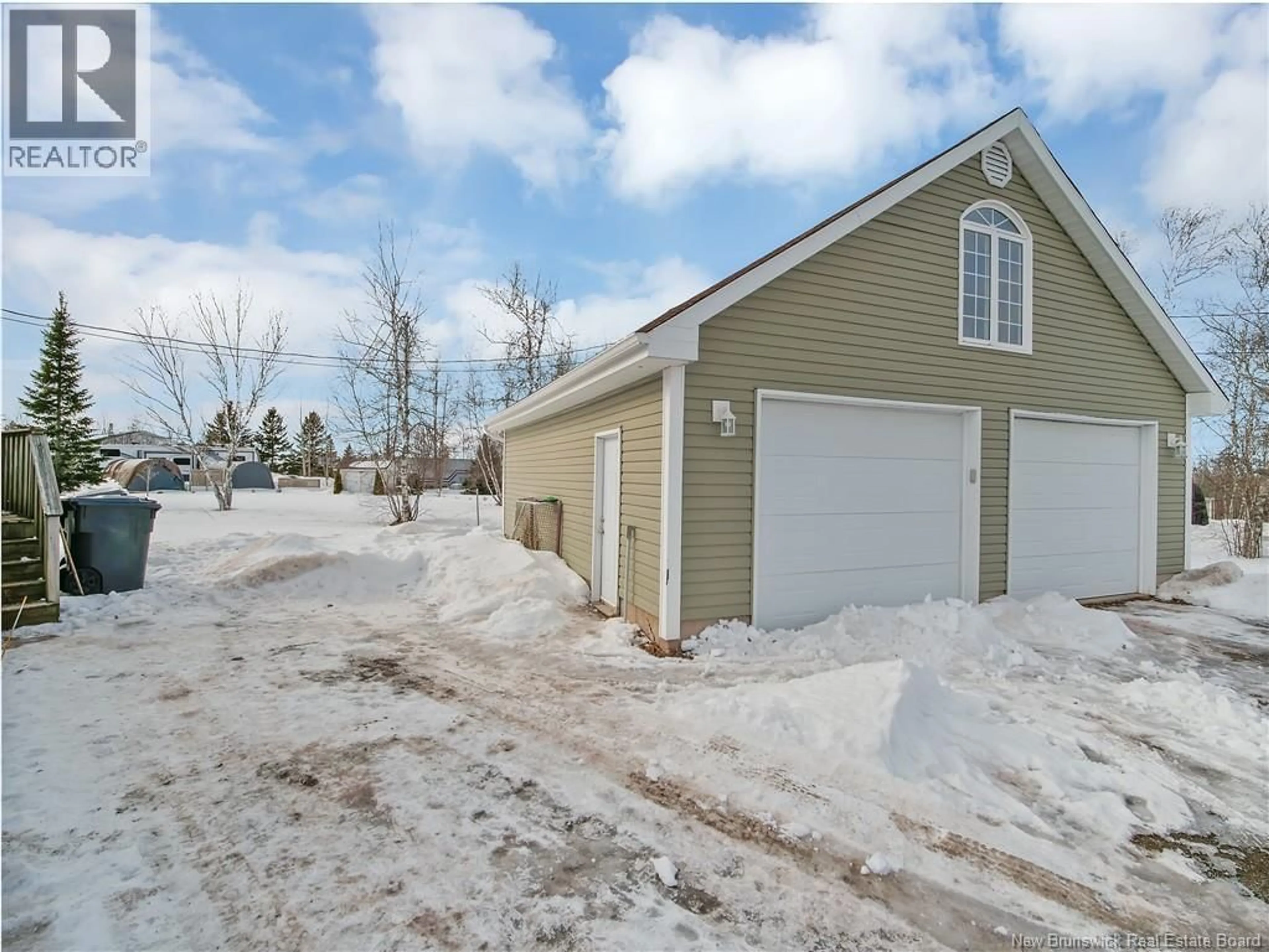 Indoor garage for 10 TALL PINE STREET, Irishtown New Brunswick E1H2K7