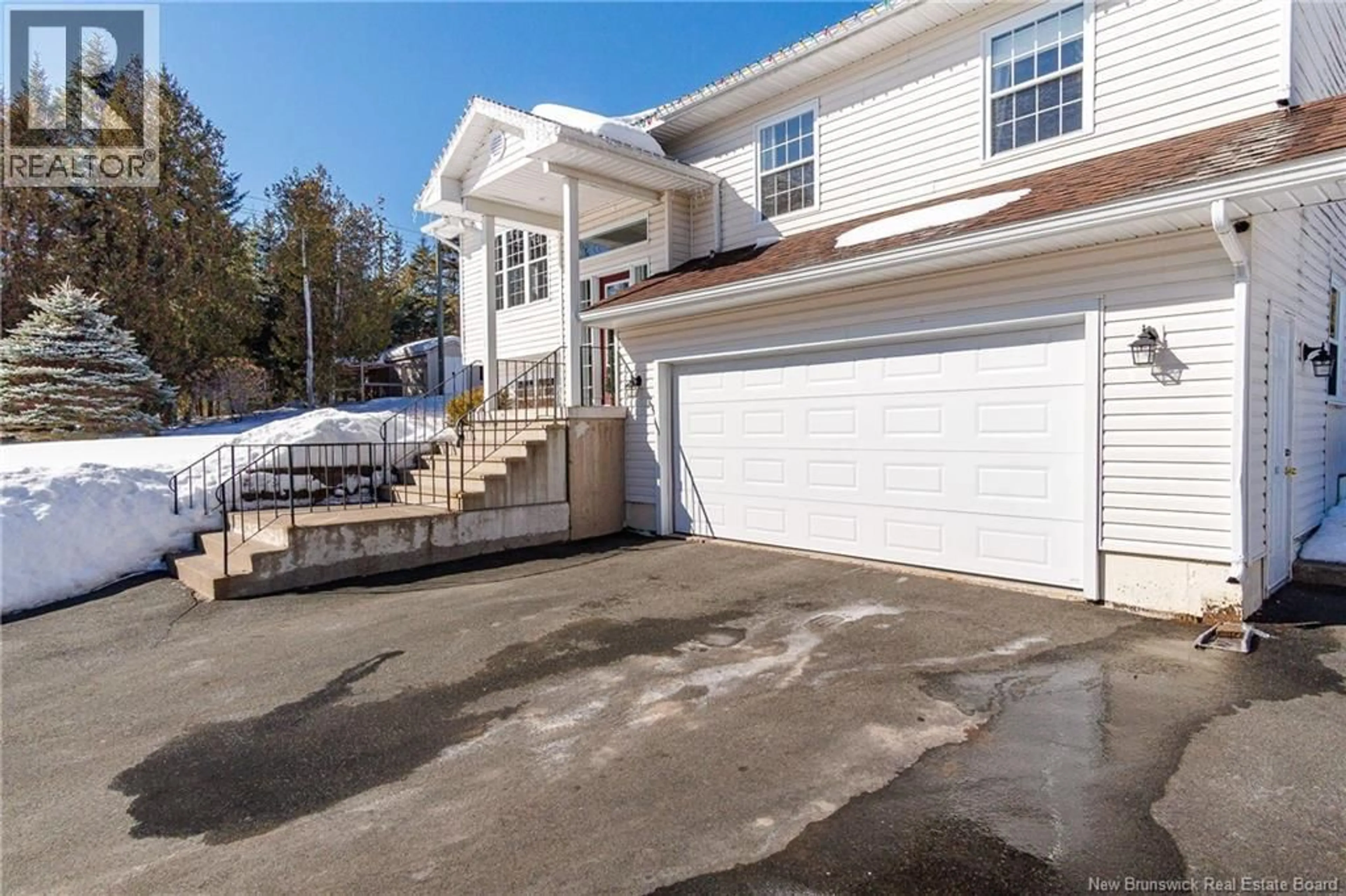 Unknown for 107 ELLIOT ROAD, Quispamsis New Brunswick E2G2B7