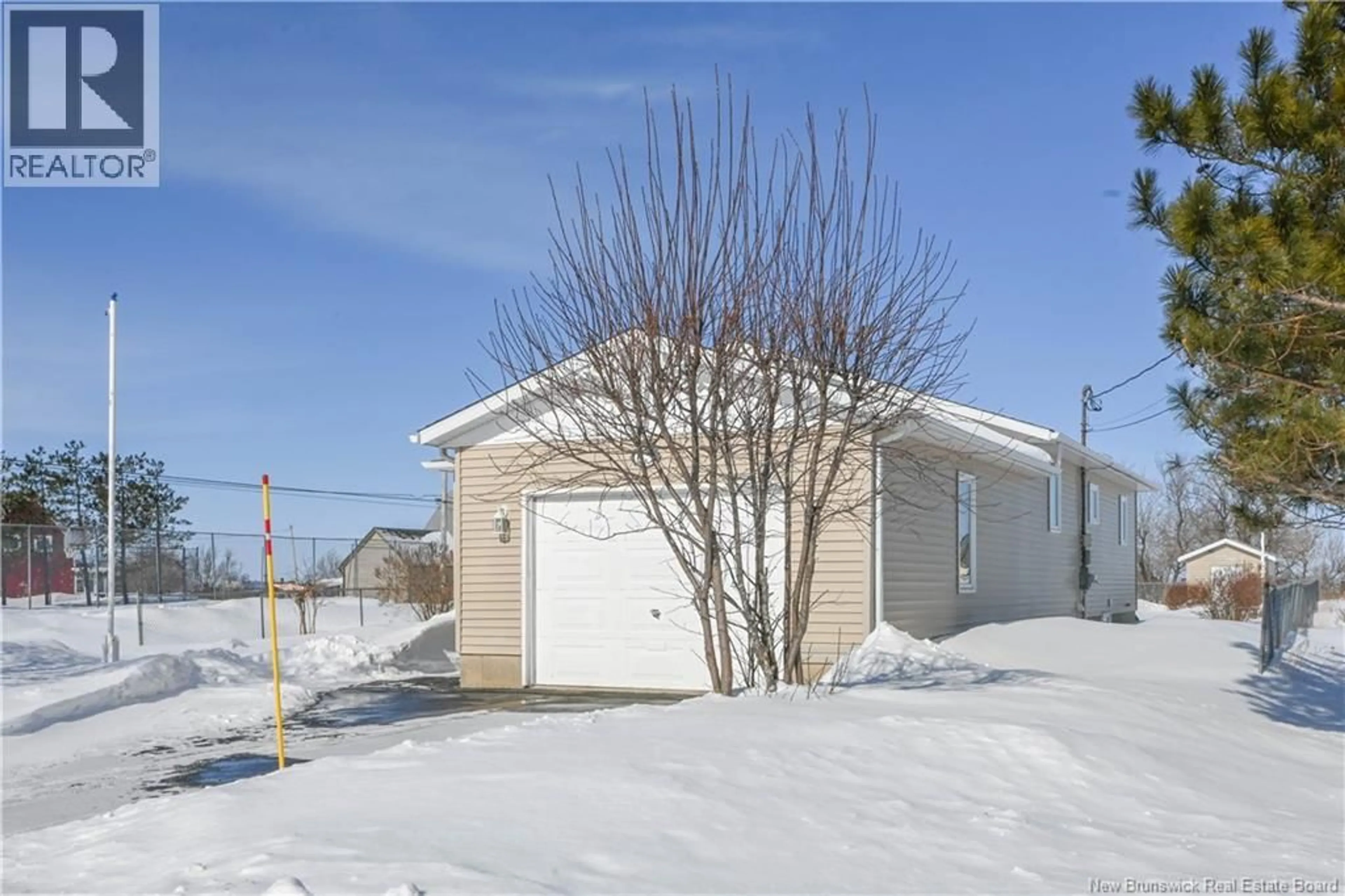 Unknown for 63 PARISÉ STREET, Caraquet New Brunswick E1W1B6