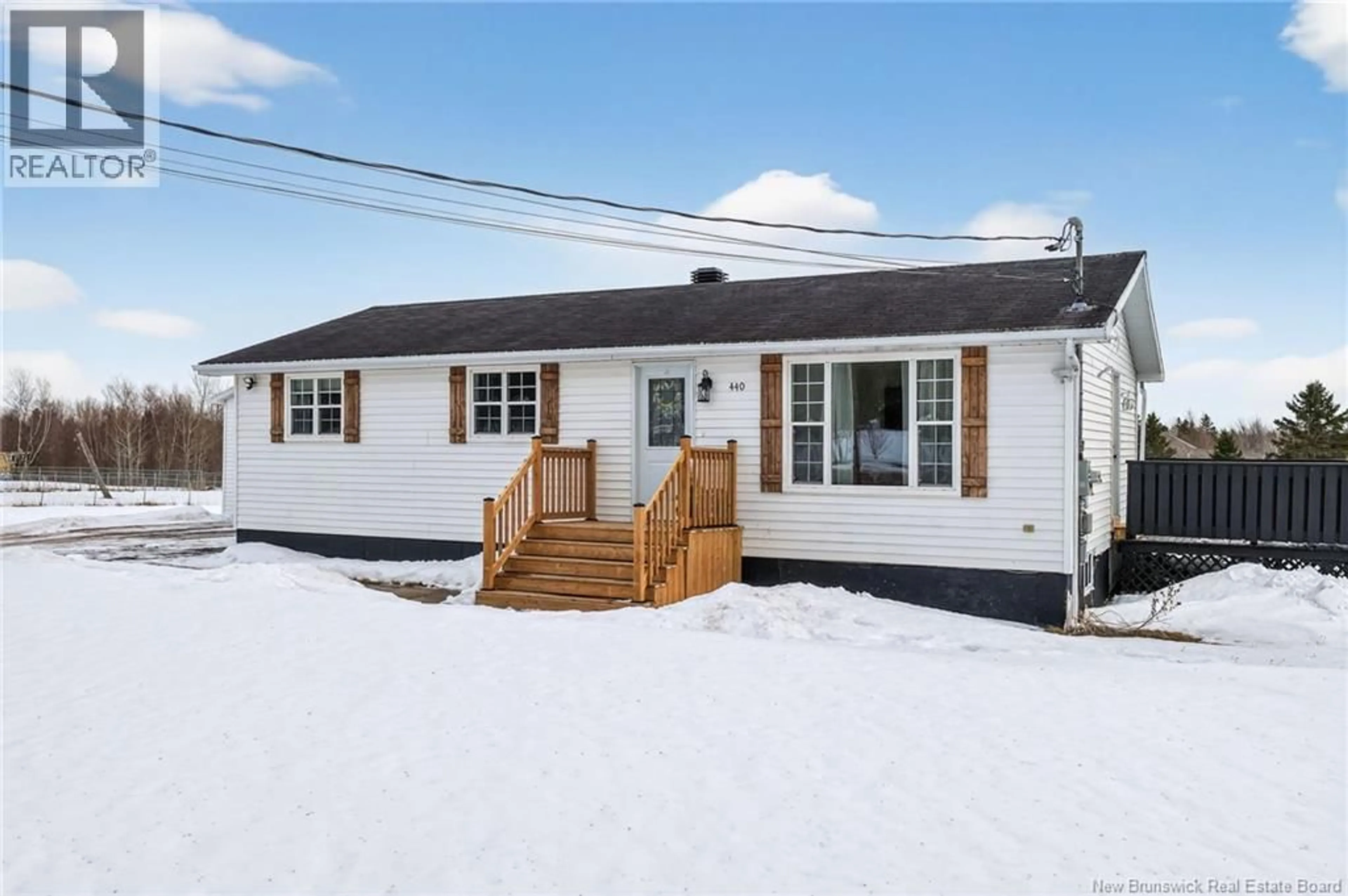 Home with vinyl exterior material, street for 440 CHARLES LUTES, Moncton New Brunswick E1G2T4