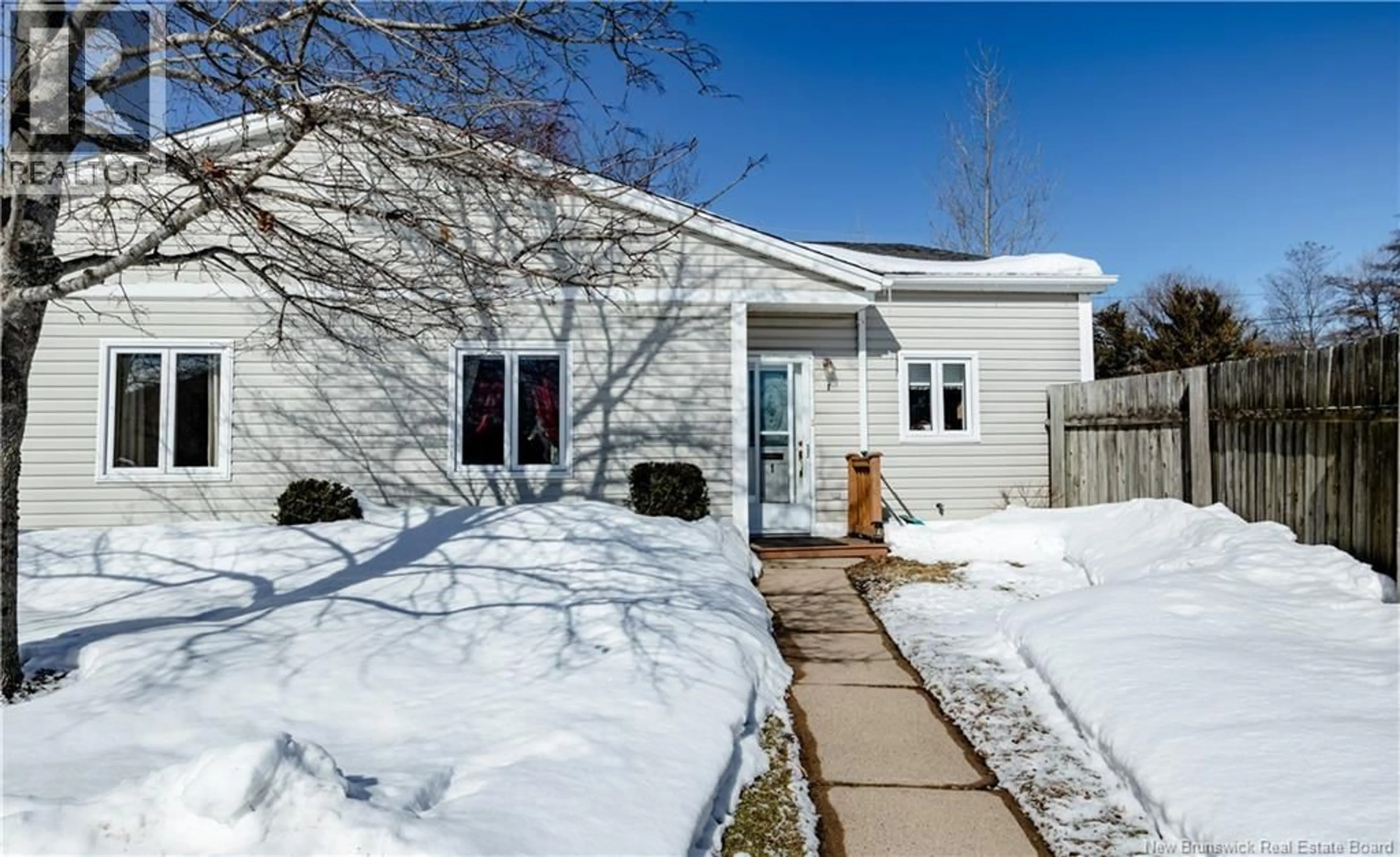 Unknown for 1 - 84 SEAMAM, Moncton New Brunswick E1A4B6