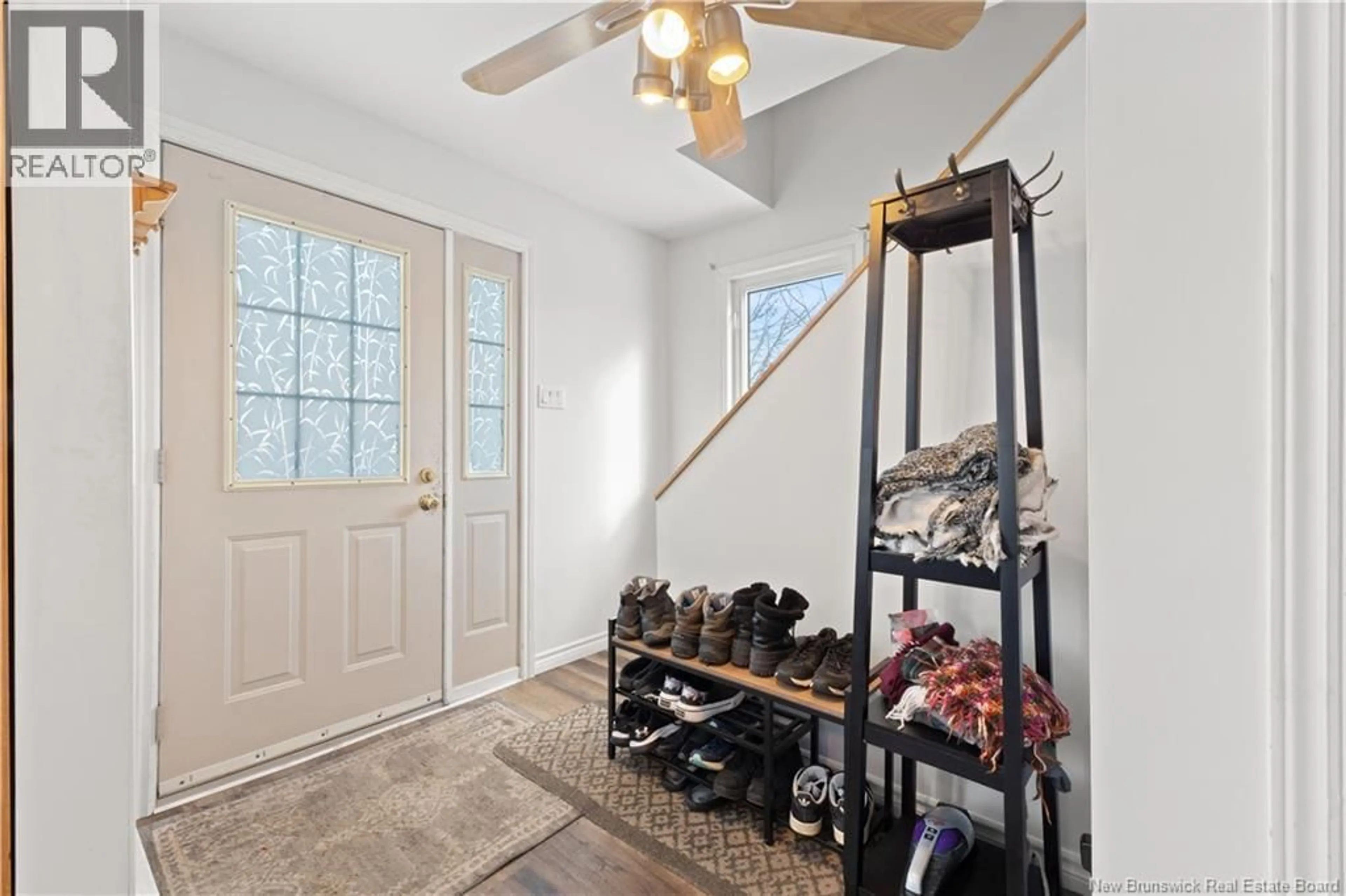 Indoor entryway for 124 FIRST AVENUE, Moncton New Brunswick E1C7X3