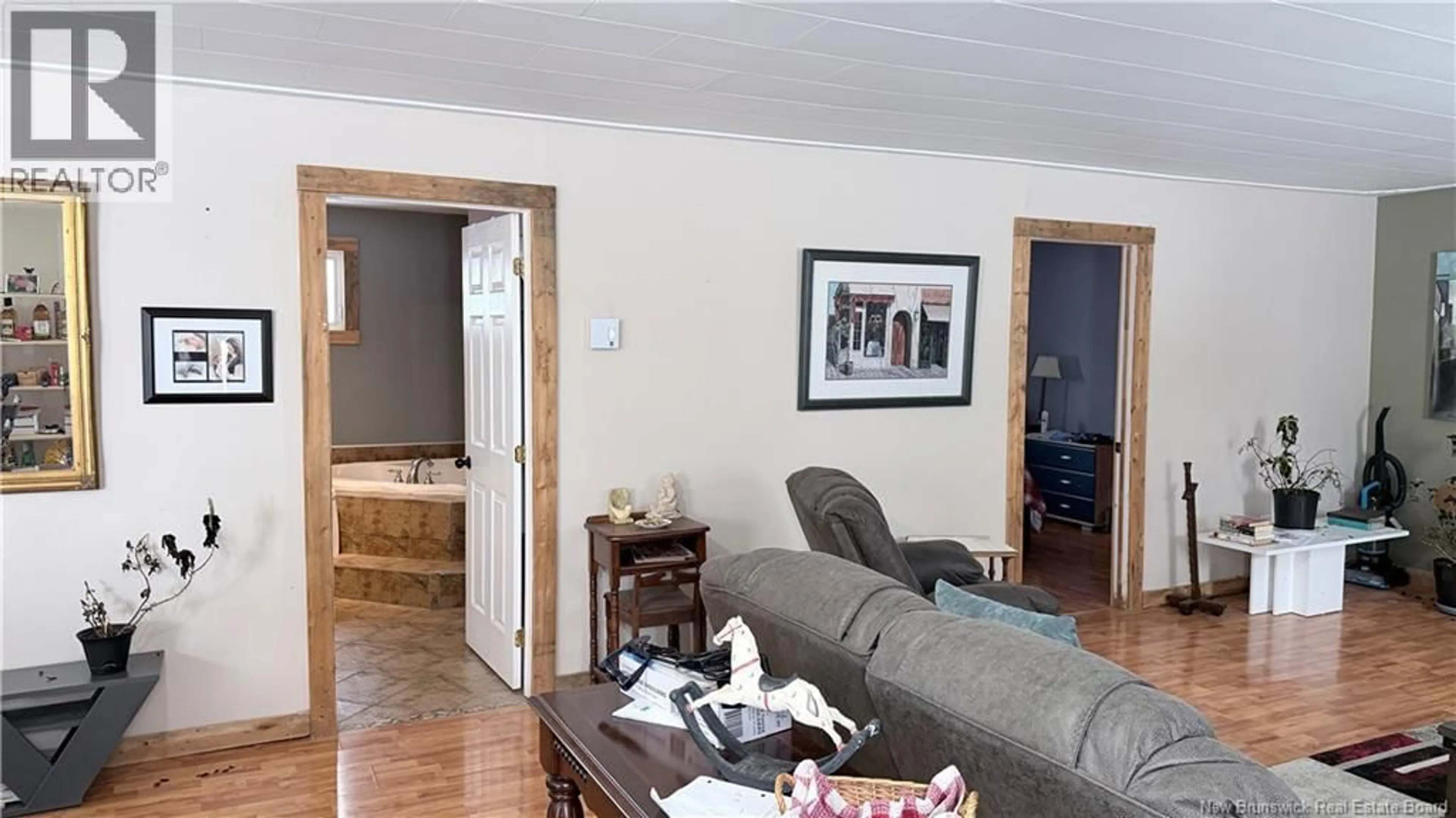 Unknown for 12 PEUPLIERS, Clair New Brunswick E7A2C3