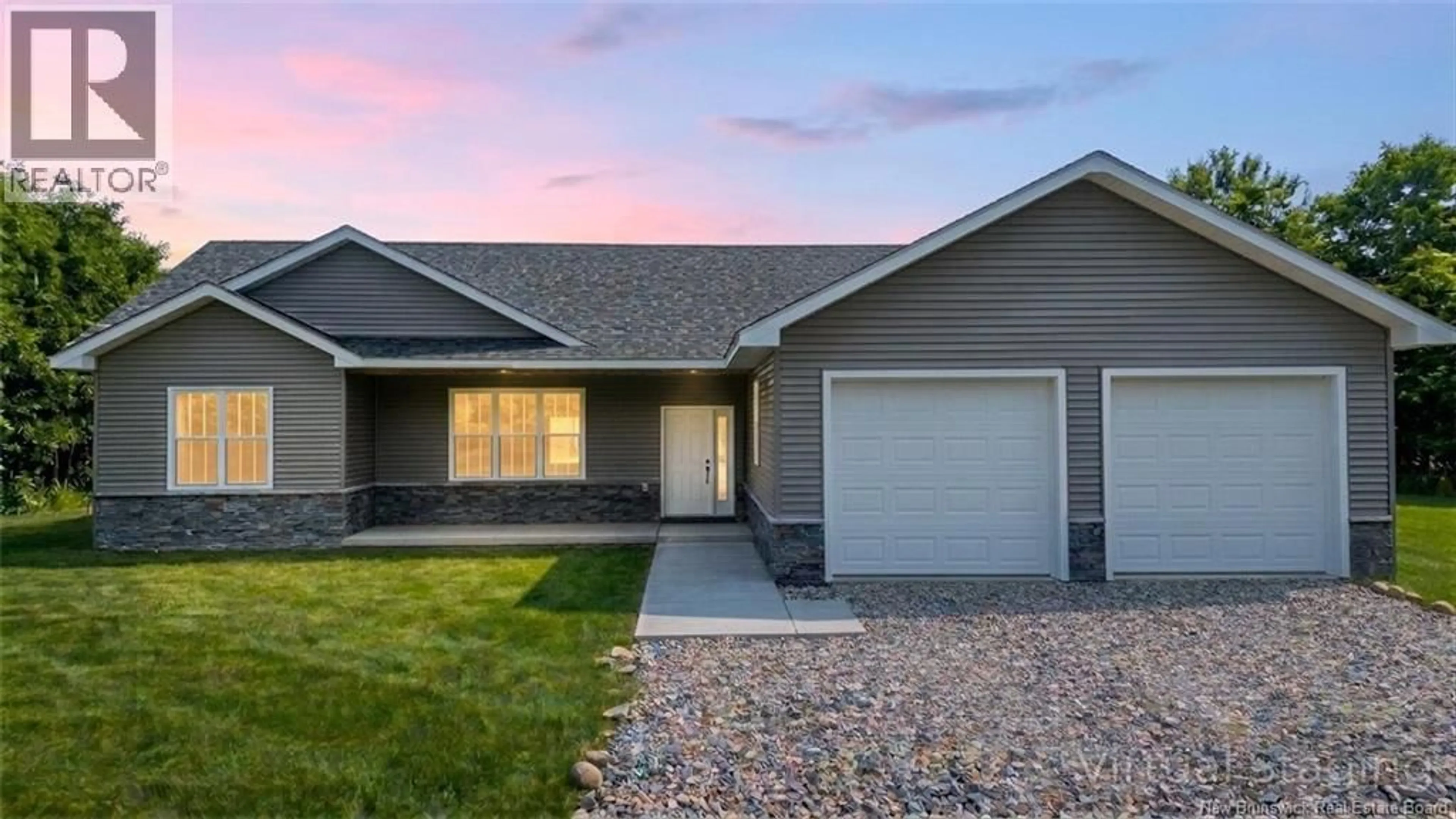 Home with vinyl exterior material, street for 2163 ROUTE 101, Nasonworth New Brunswick E3B7V1